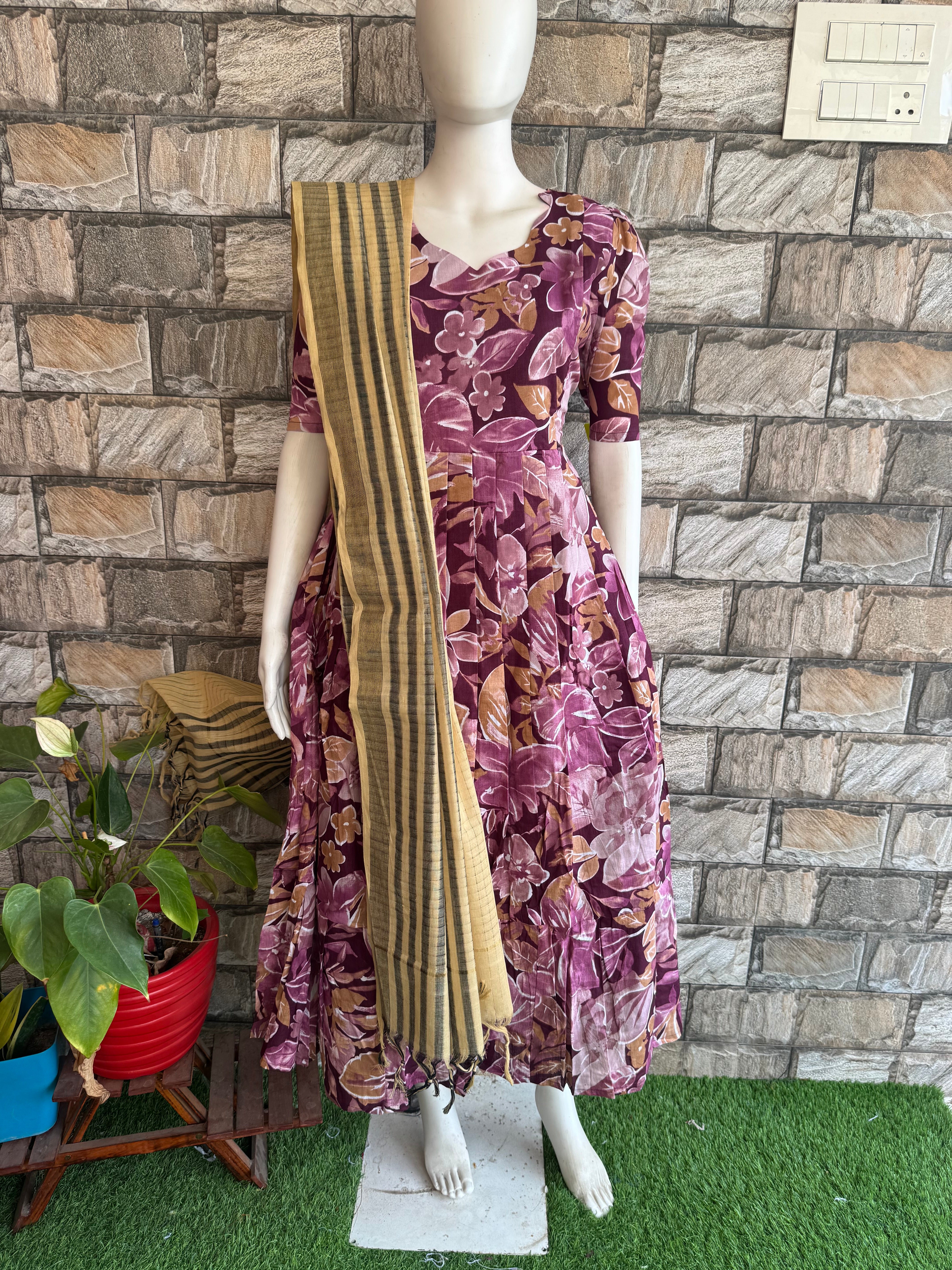 Cream cotton khadhi dupatta