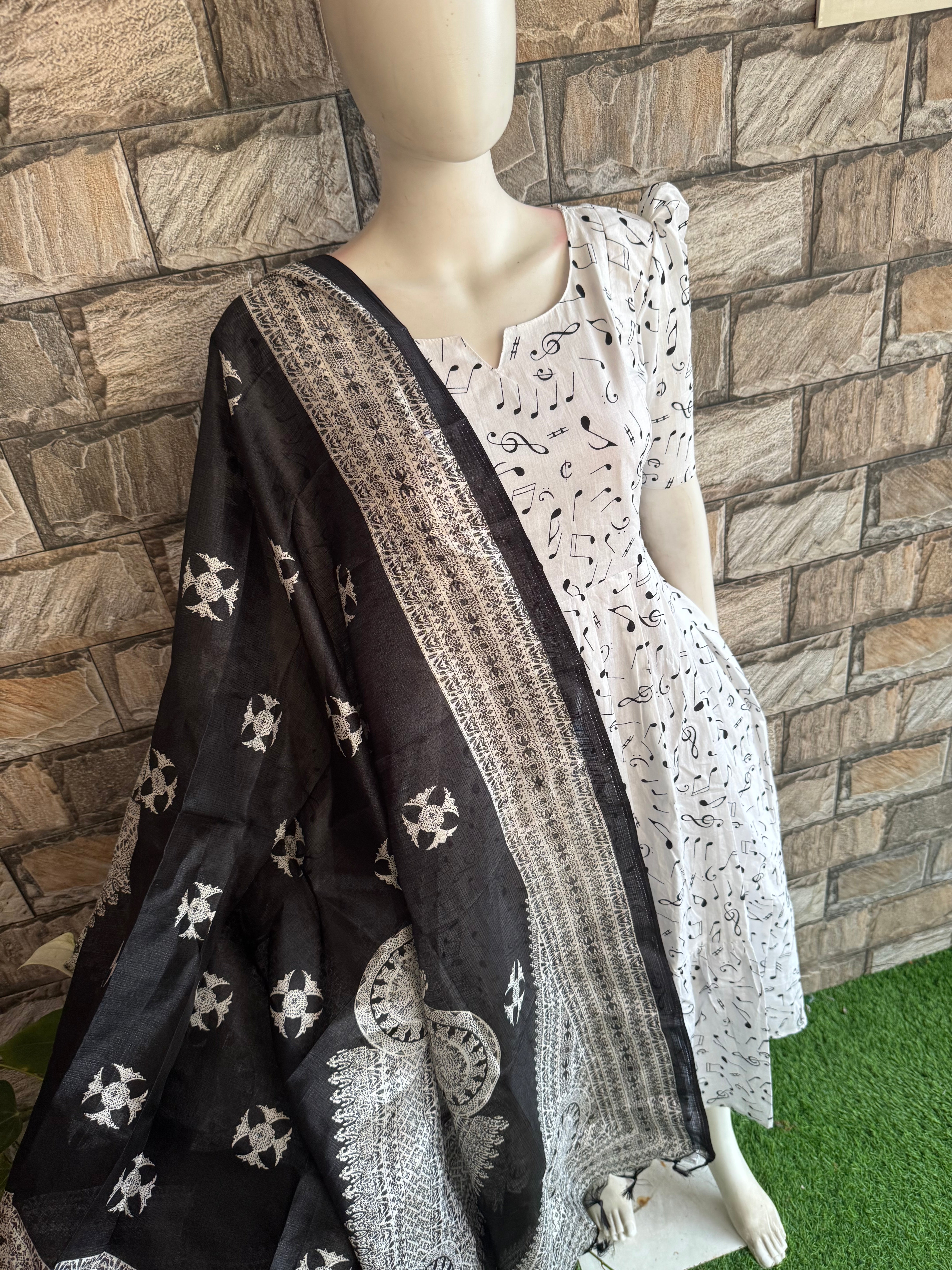 Black poly khadhi dupatta