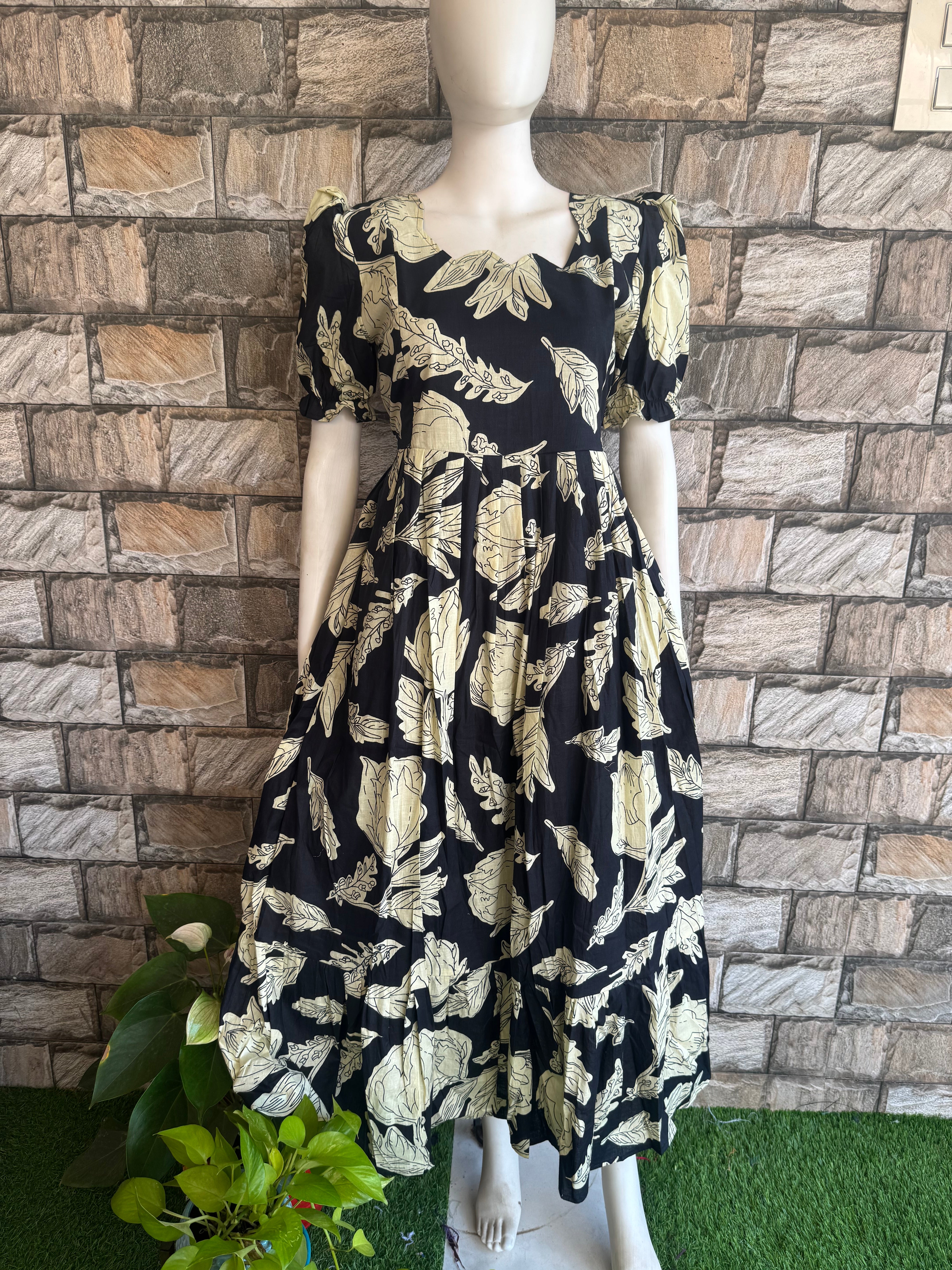 Black tulip floral cotton maxi