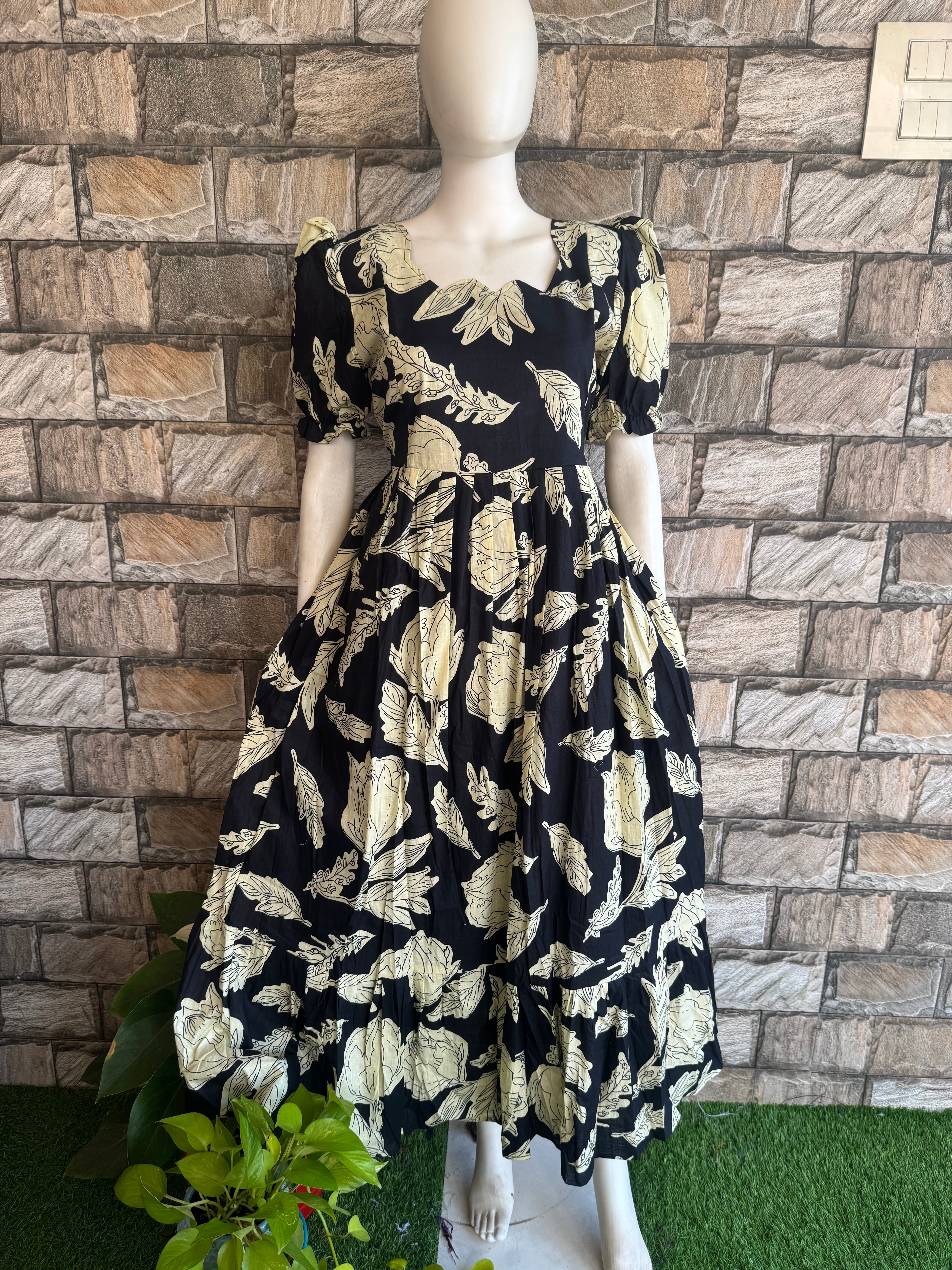 Black tulip floral cotton maxi