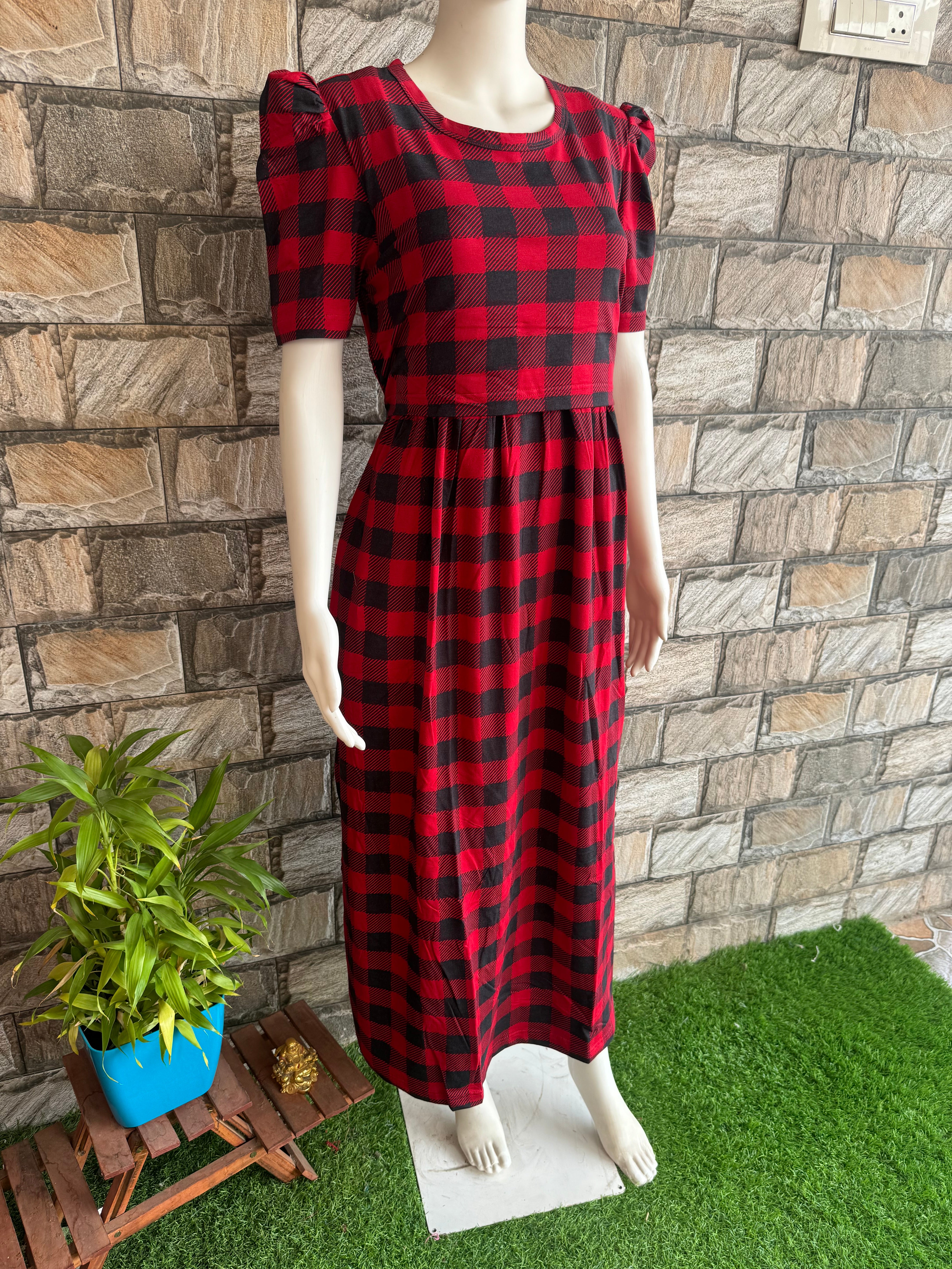 Red & black checked pull-up