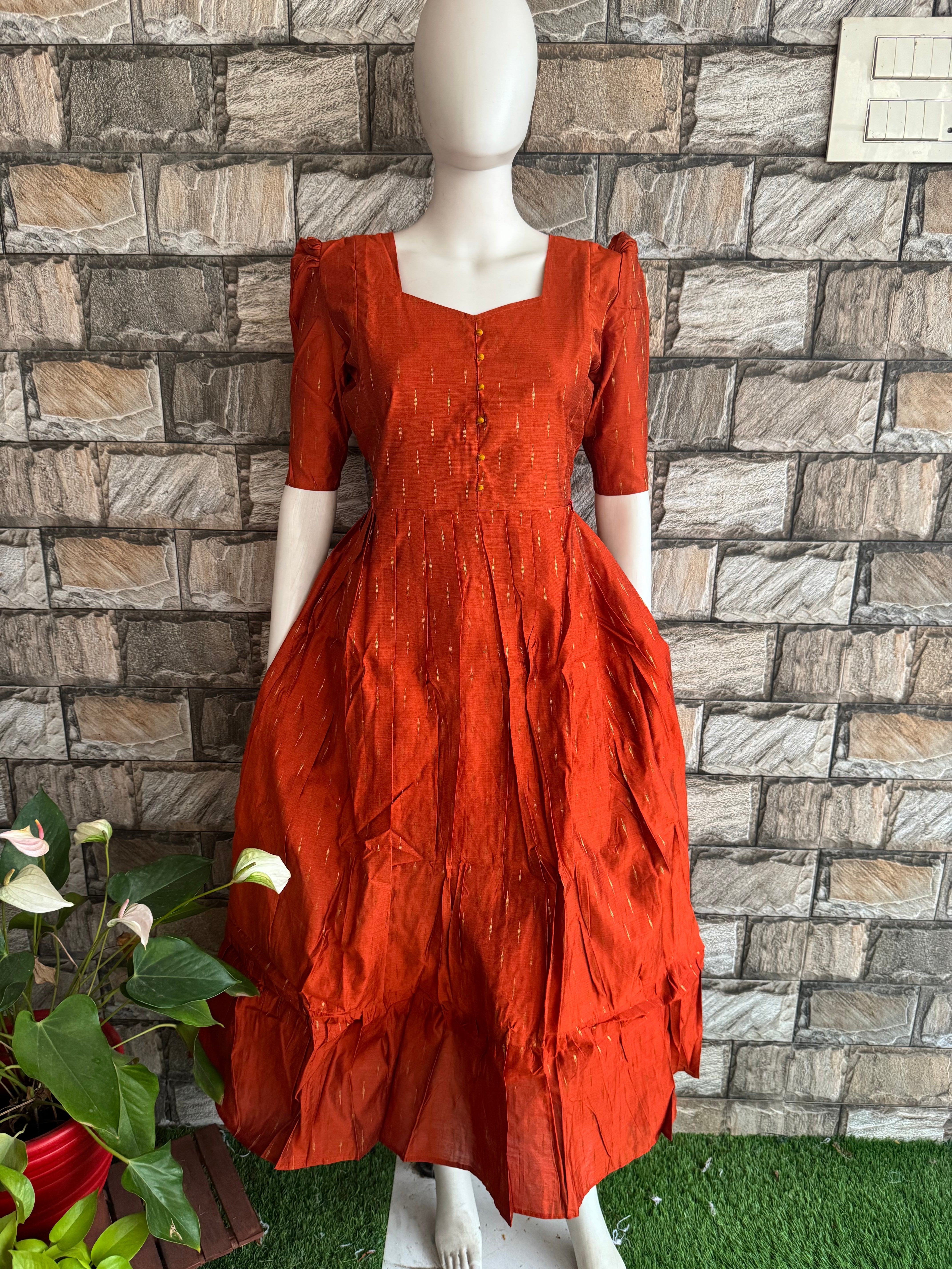 Rust orange Raw silk maxi CF150
