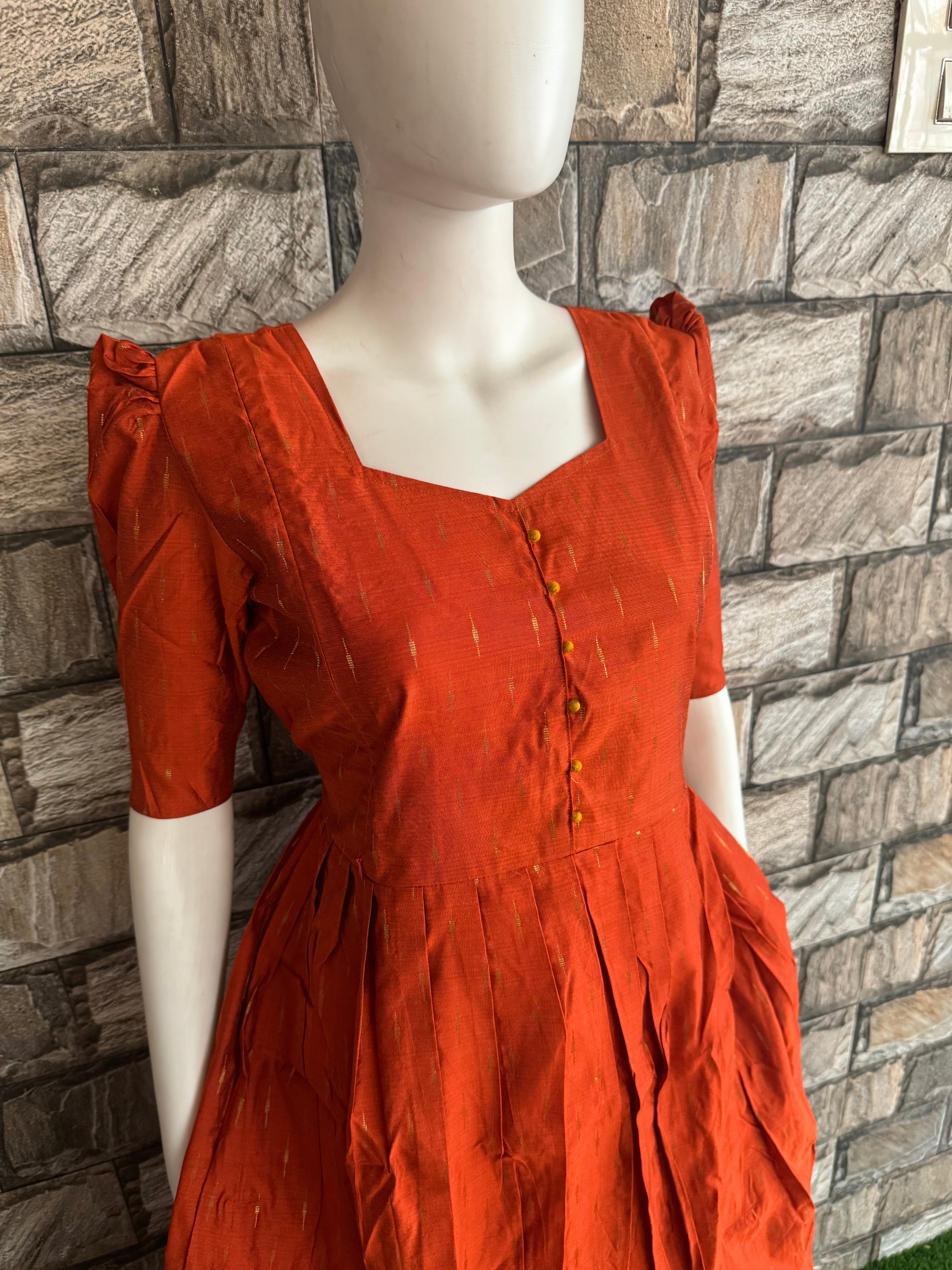 Rust orange Raw silk maxi CF150