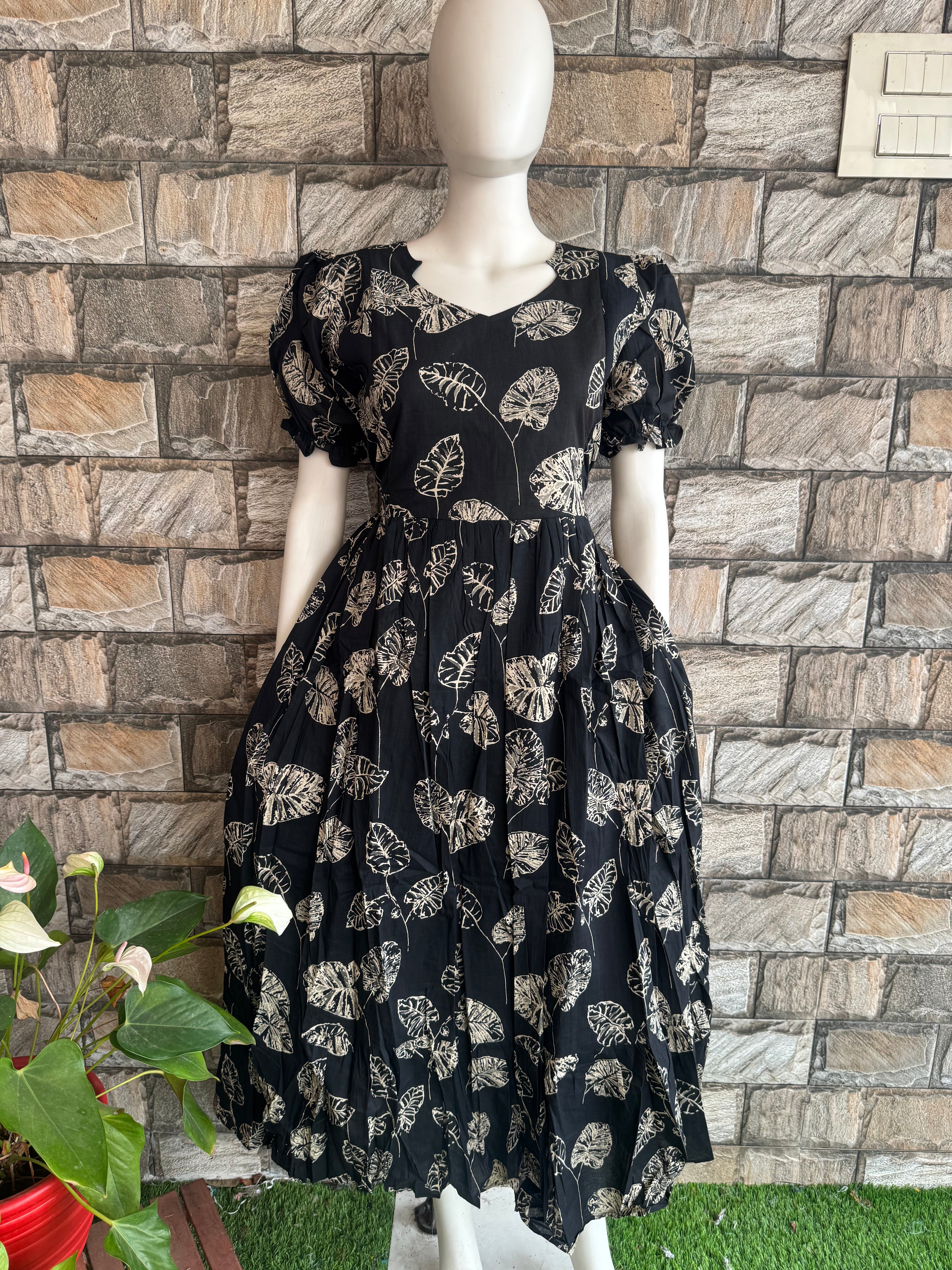 Maternity Feeding Black leaf Maxi CF156