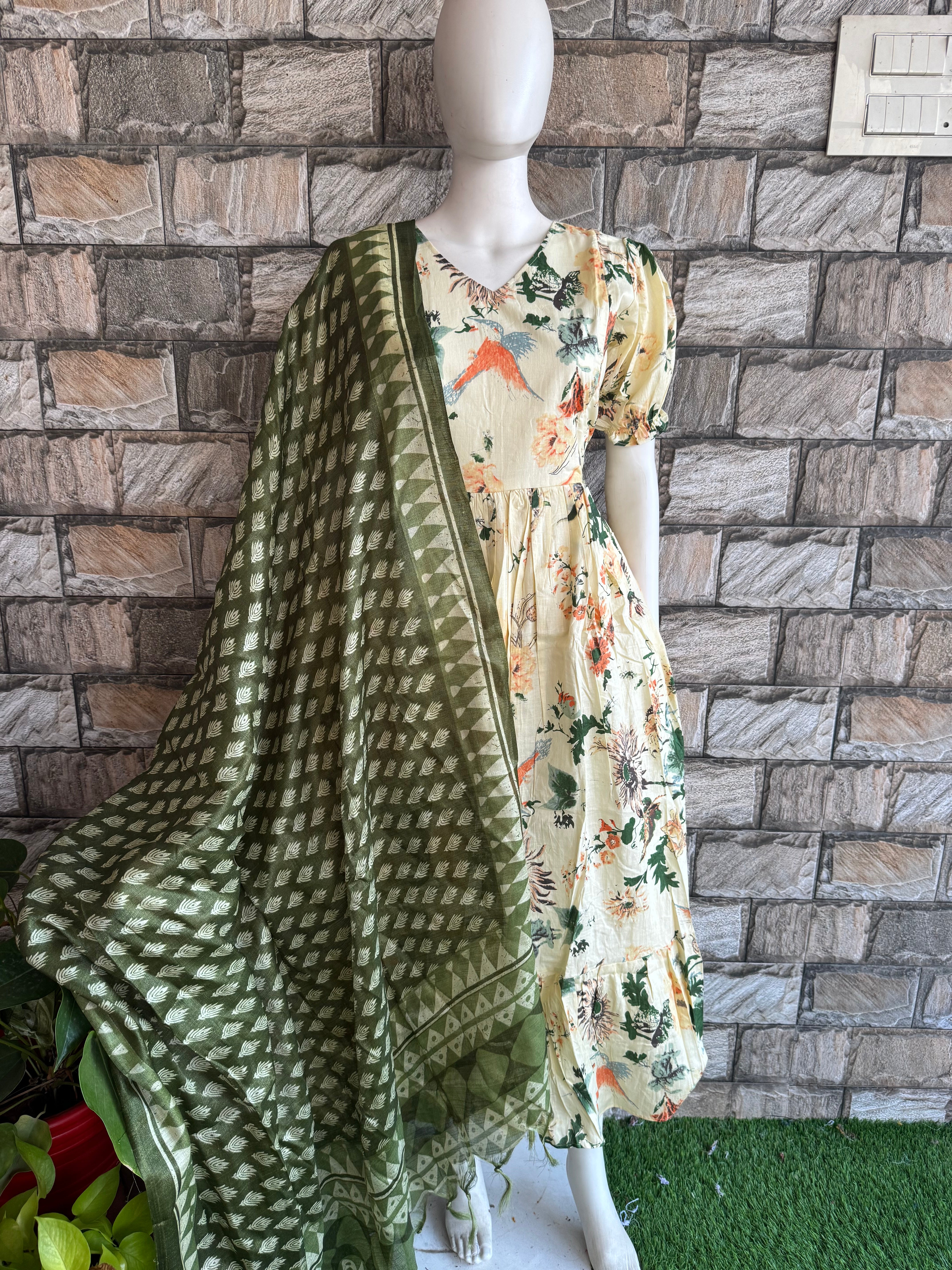 Green poly Khadhi Dupatta CF157