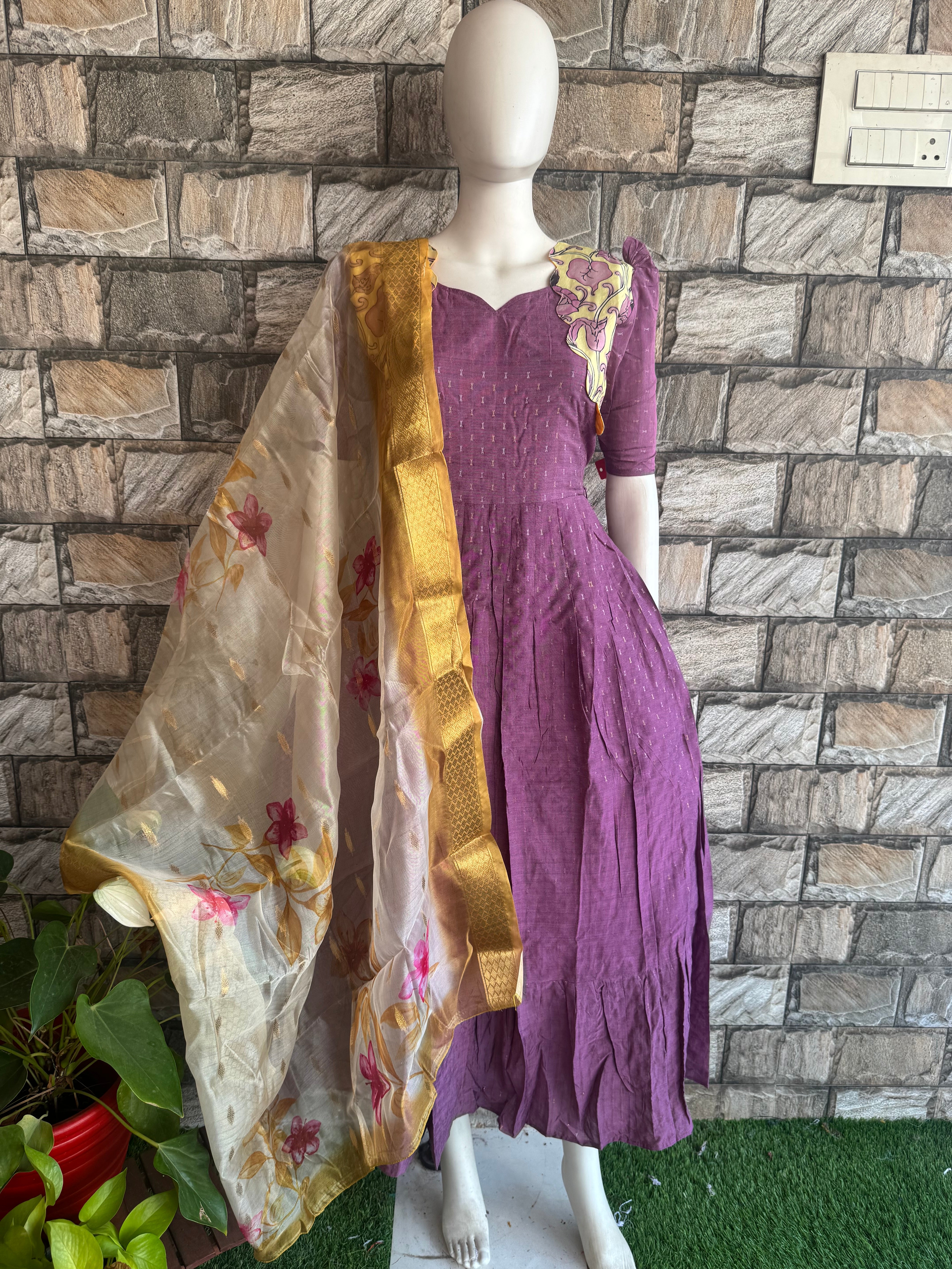 Organza Yellow dupatta with zari border CF159