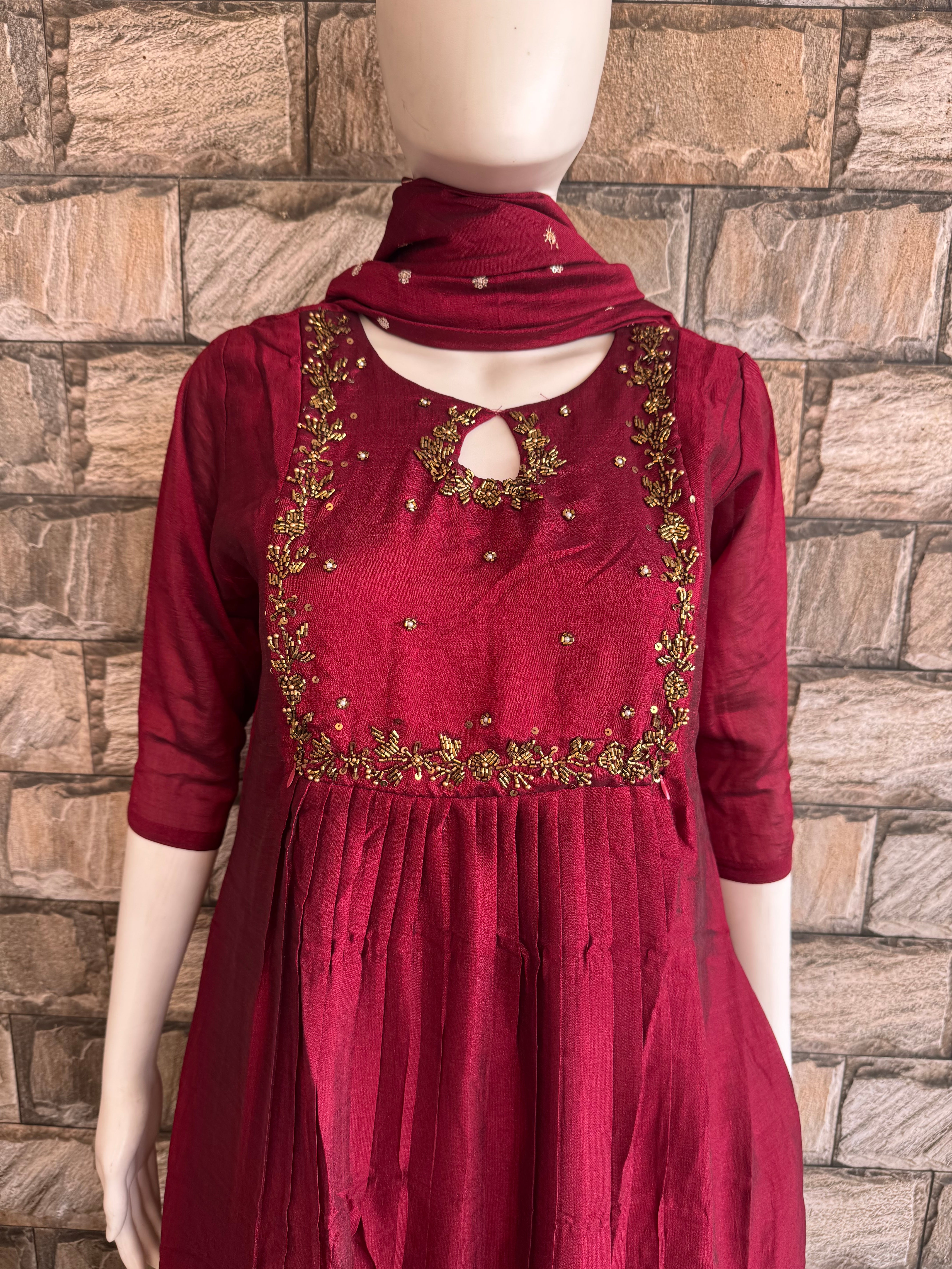 Festive vibe - perfect for baby Bump CF168