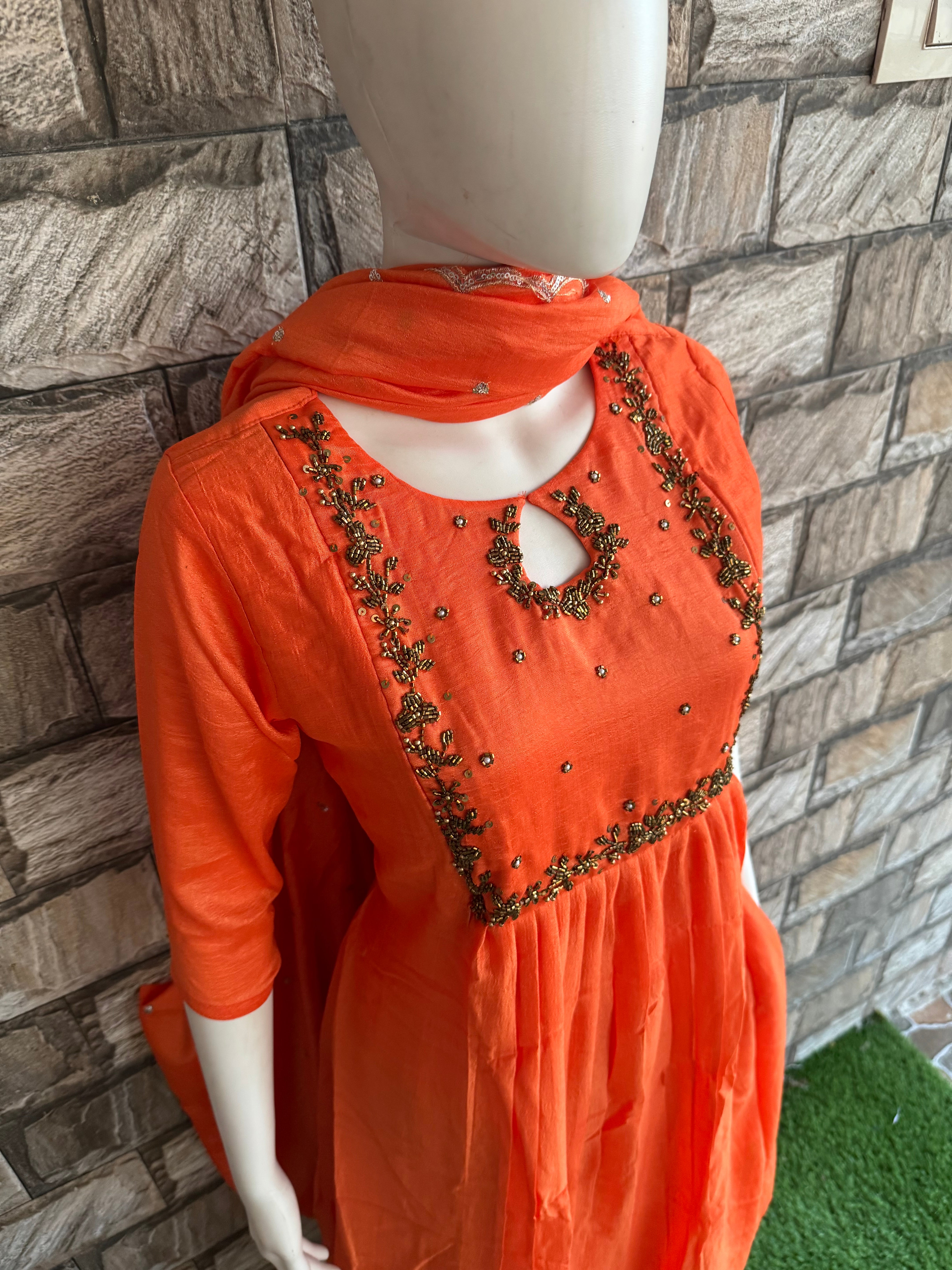 Best maternity maxi for expecting moms — lightweight, stylish & feeding-friendly.” CF167