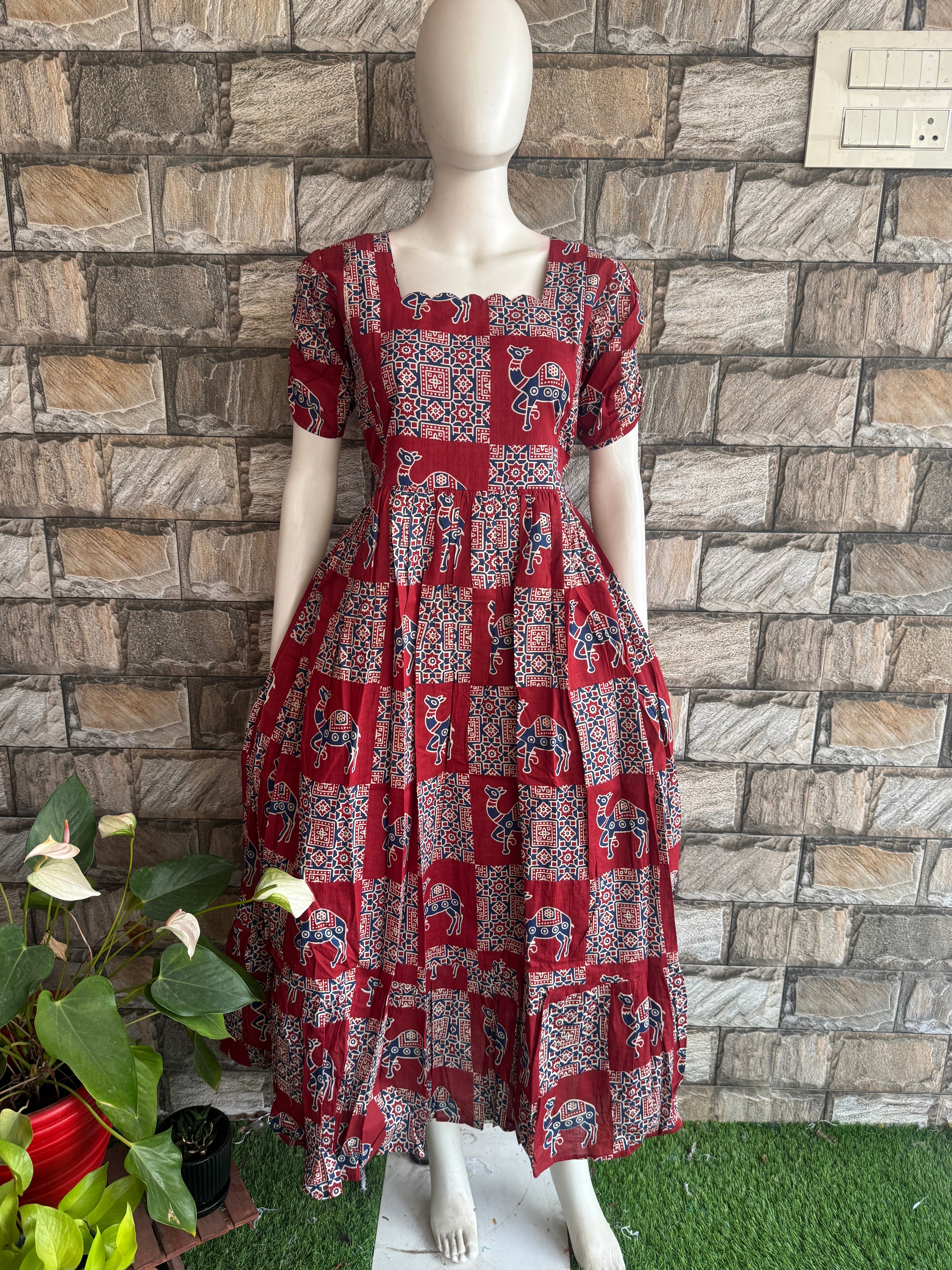 Camel Print - Maternity and Feeding Maxi CF171