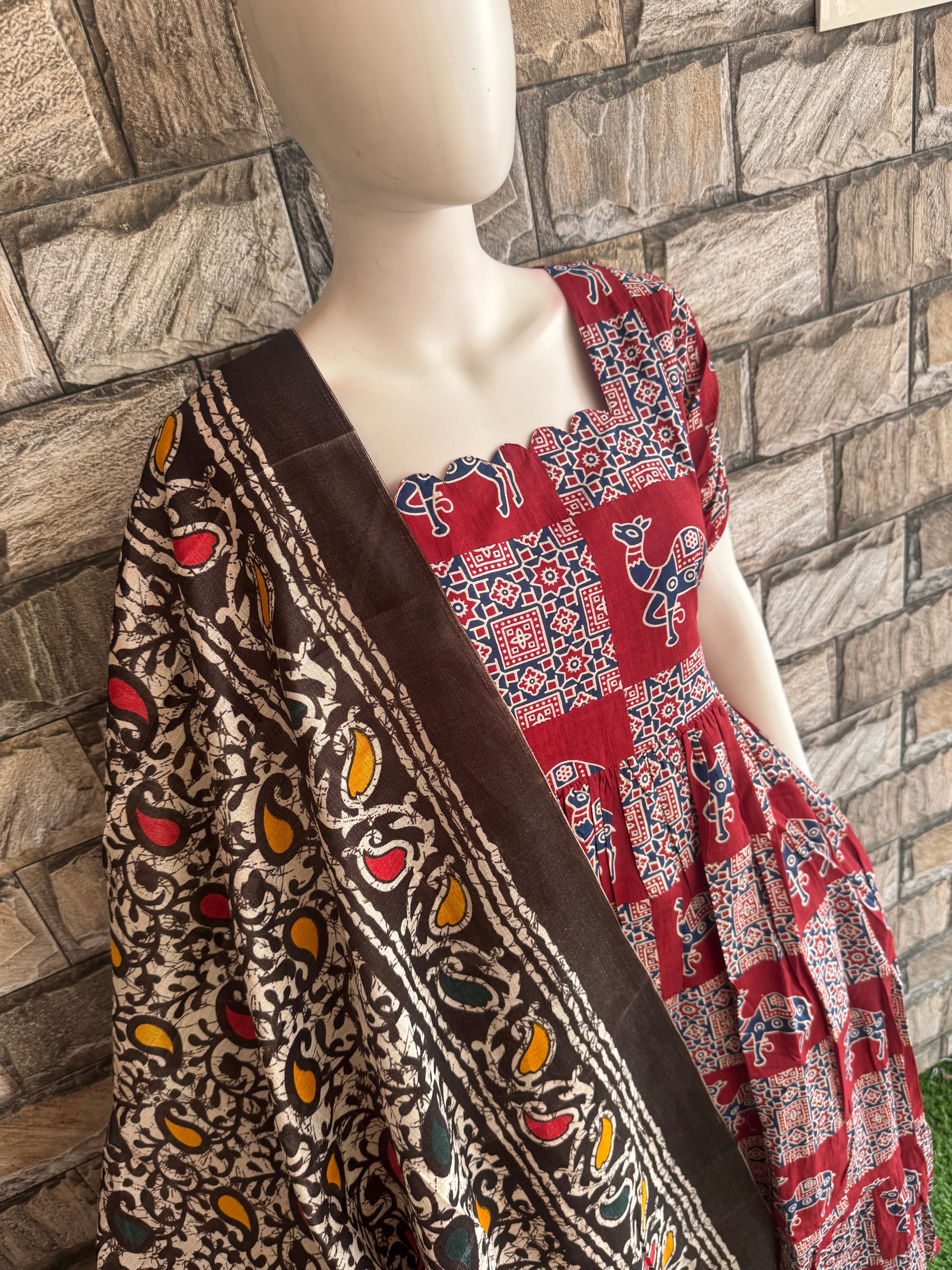 Black poly khadhi dupatta- CF171