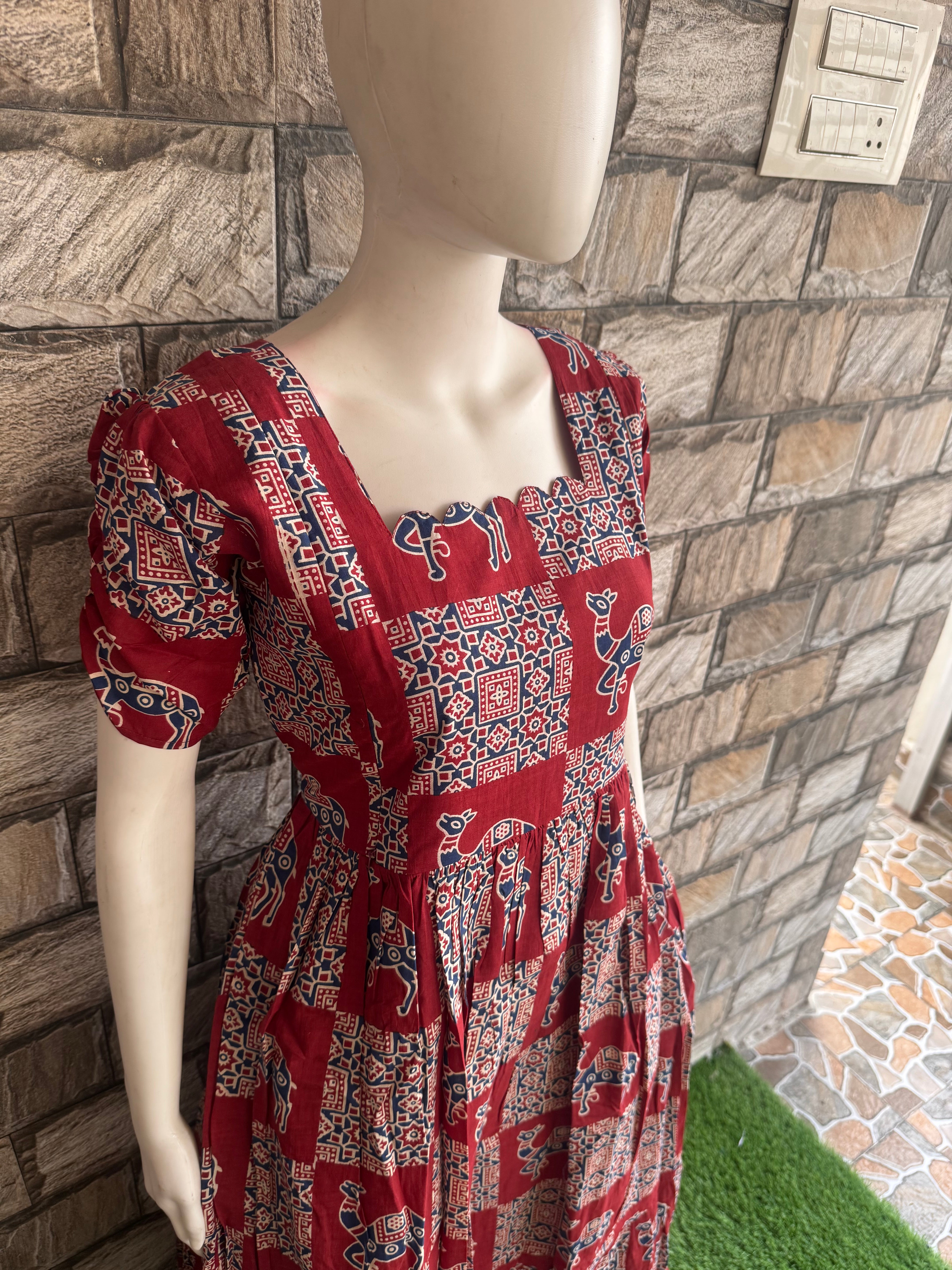 Camel Print - Maternity and Feeding Maxi CF171