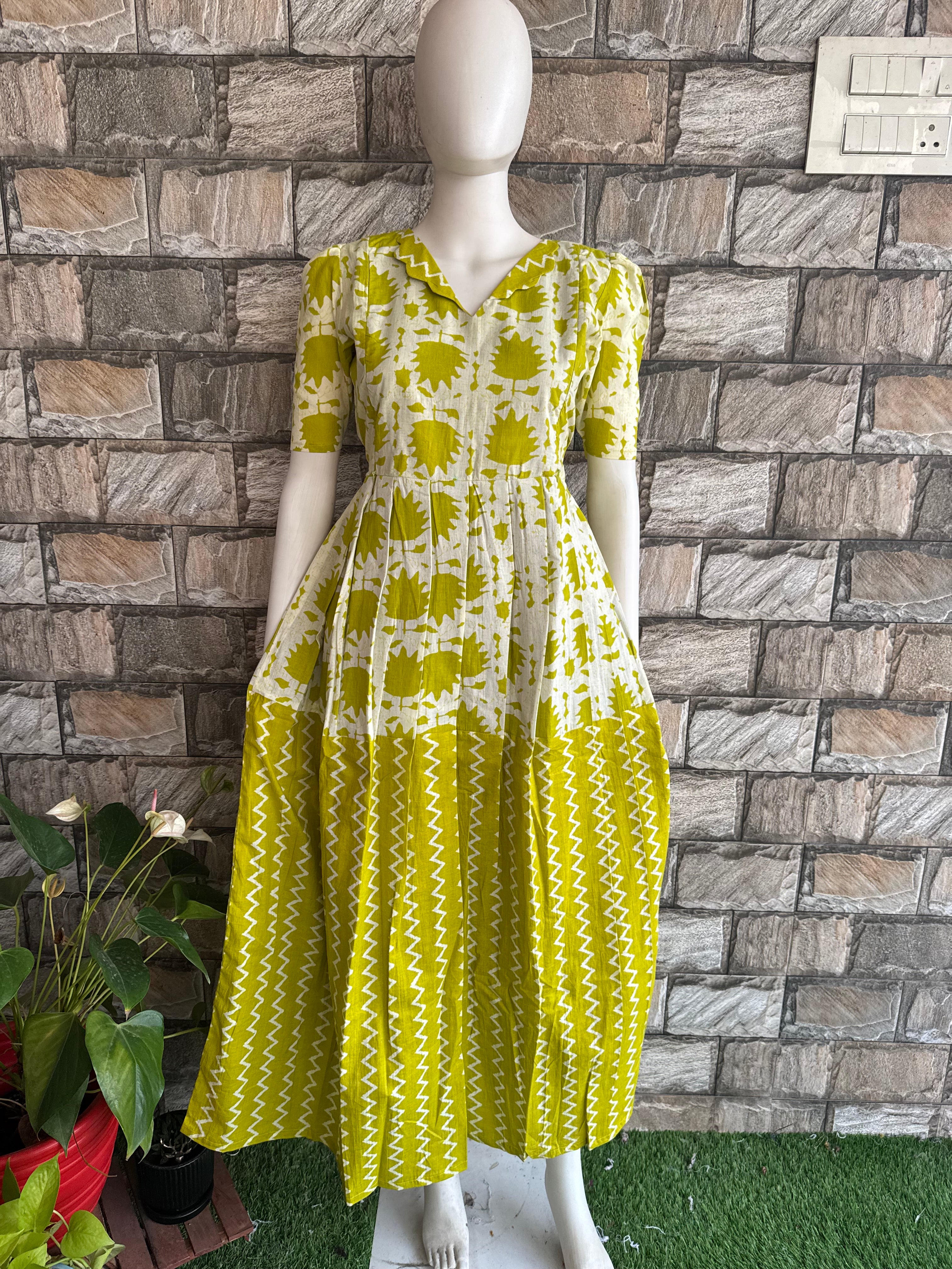 Green Leaf - Perfect cotton maxi for Mom to be