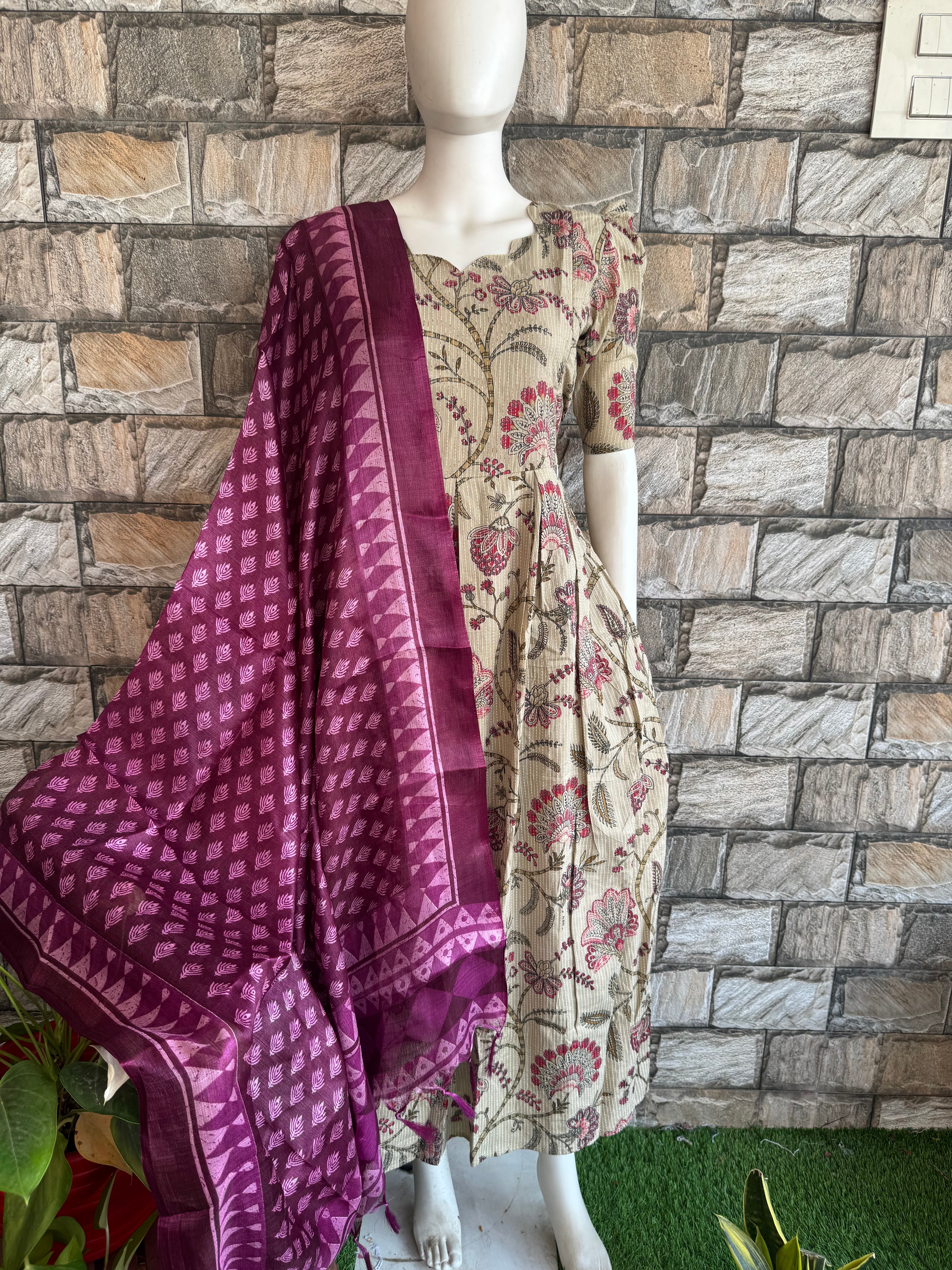 Wine Poly Khadhi dupatta for Best seller Maxi