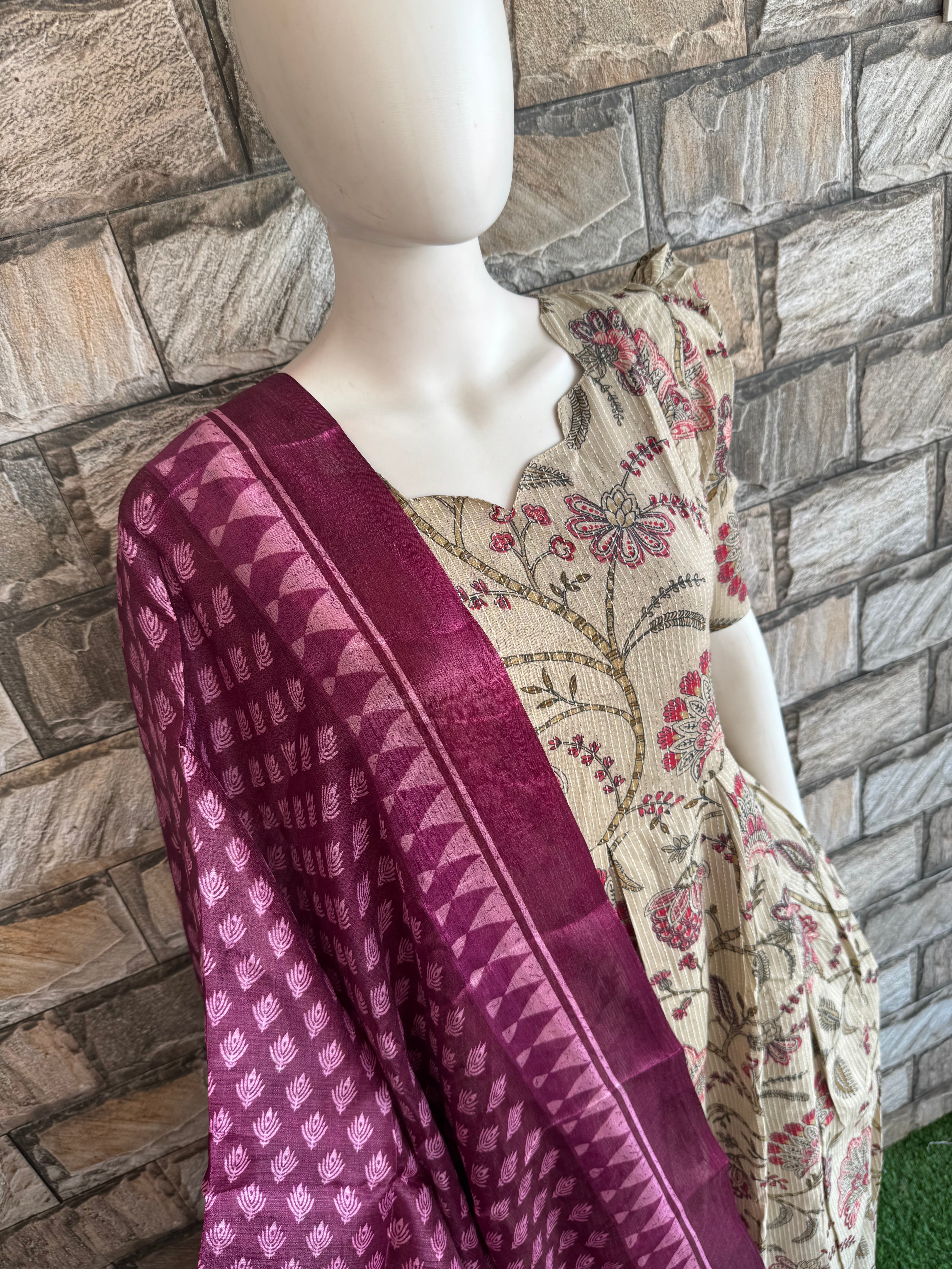 Wine Poly Khadhi dupatta for Best seller Maxi