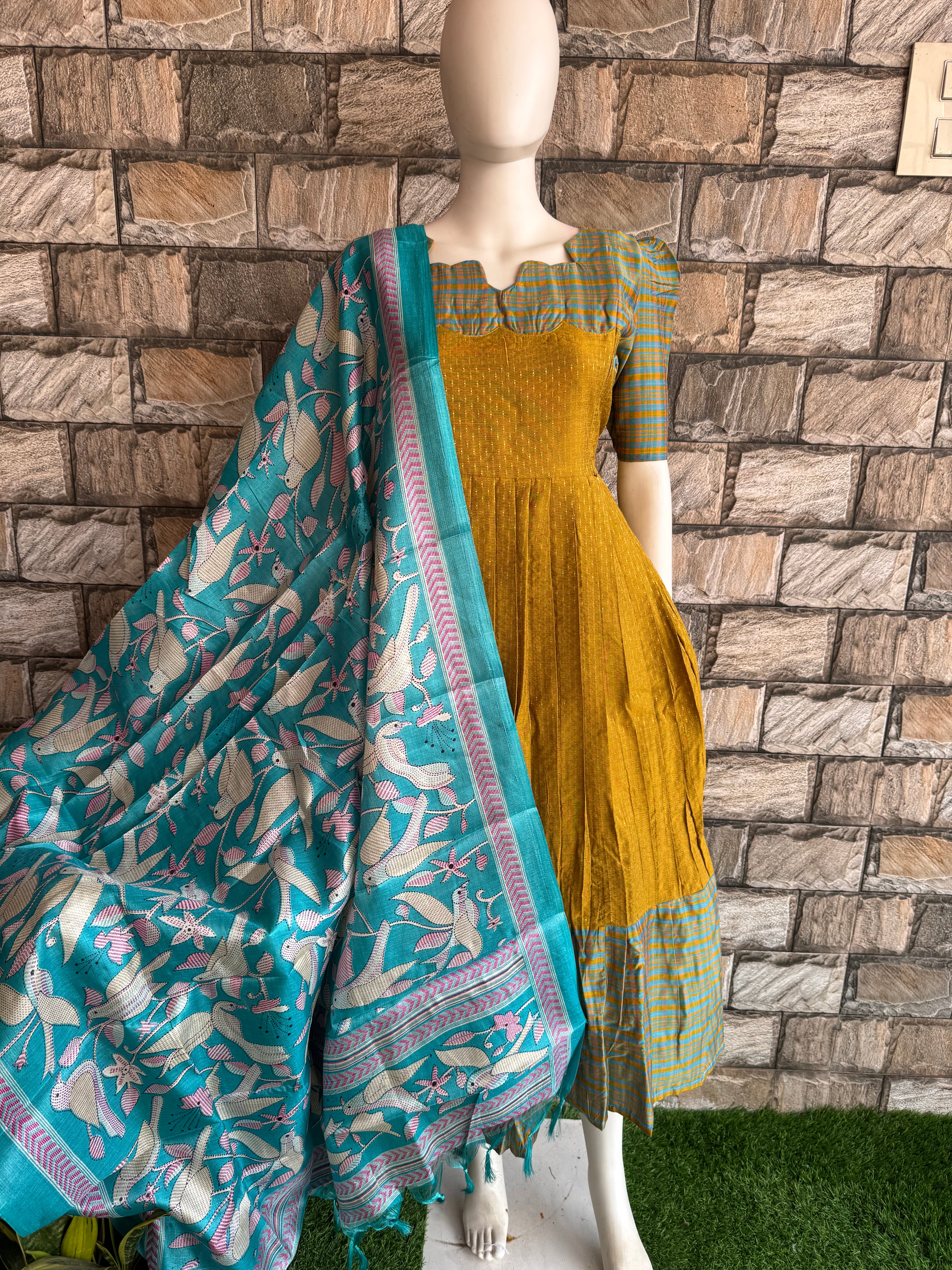 Sky blue poly khadhi dupatta