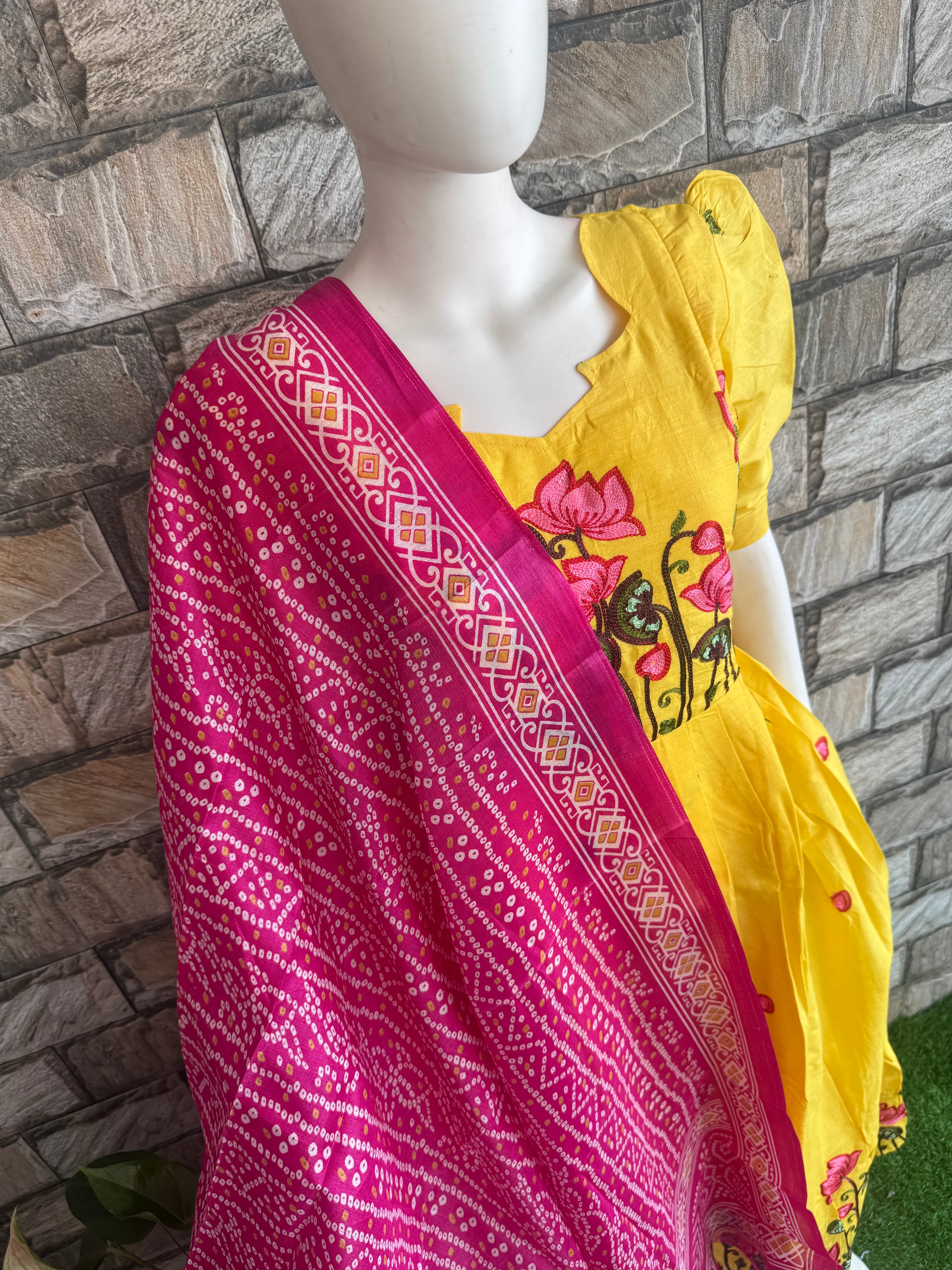 Pink dupatta for Kora maxi
