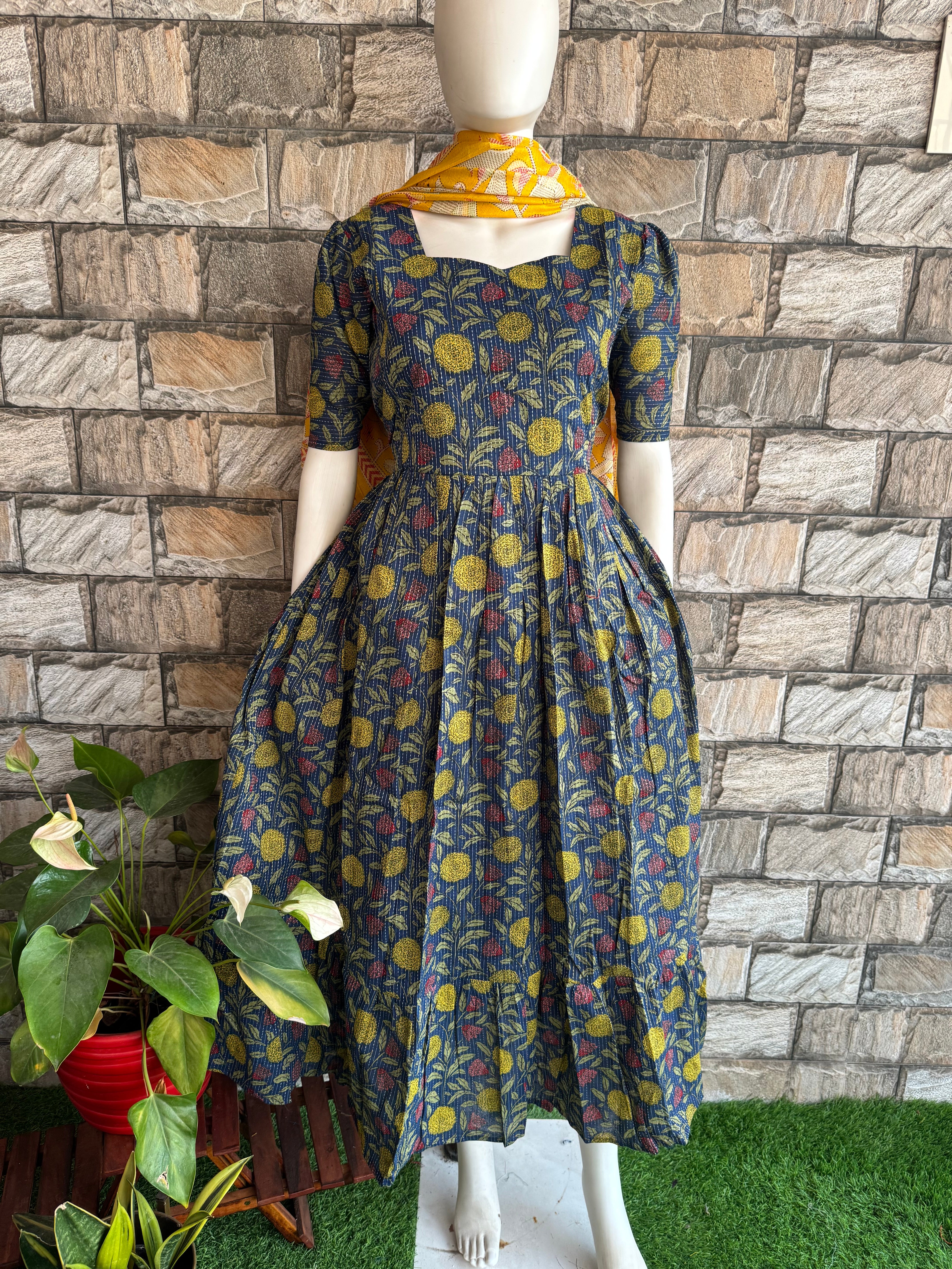 Lolita - Teal blue Maternity Maxi