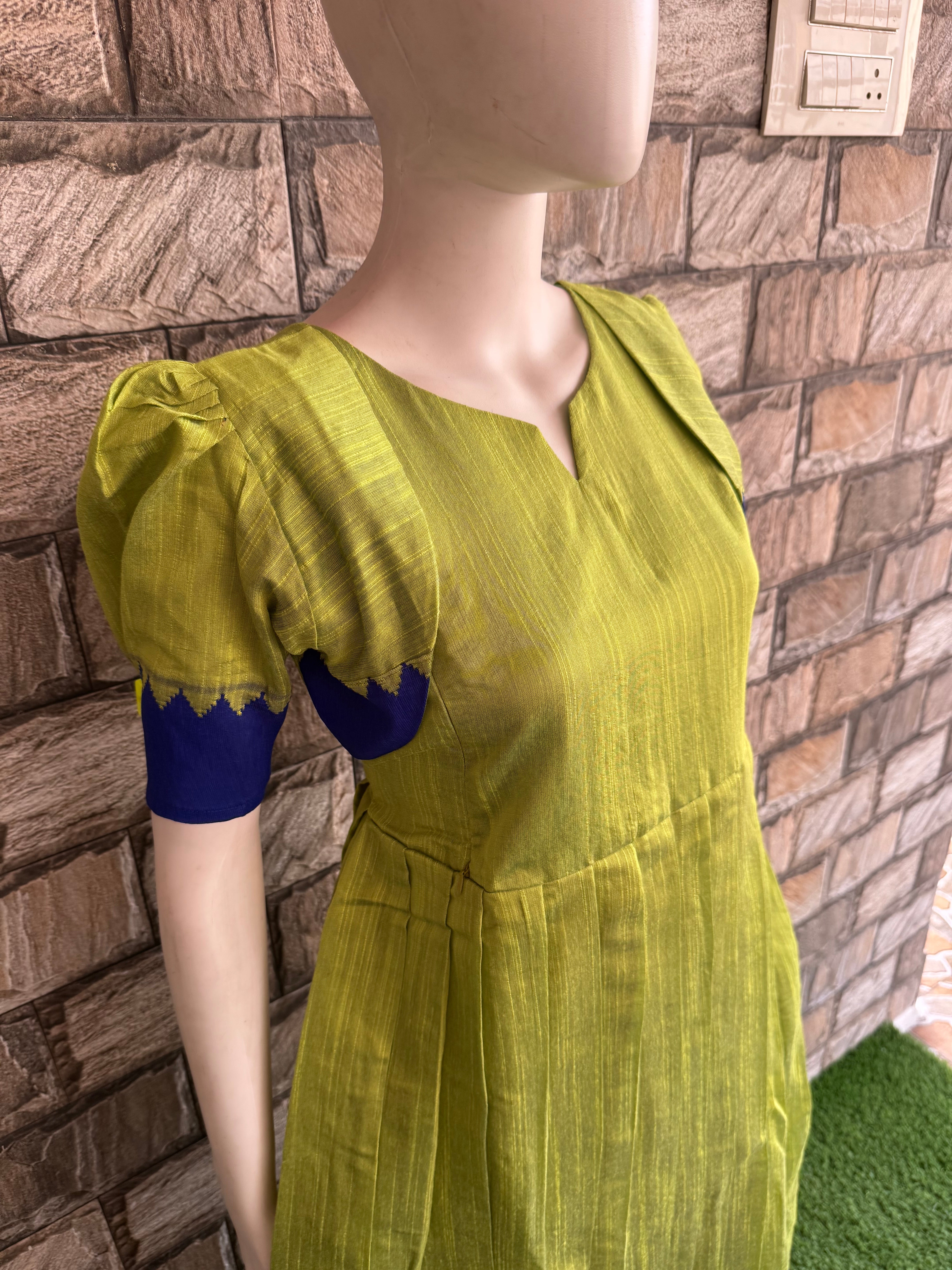 Parrot Raw silk Plain Maternity Maxi