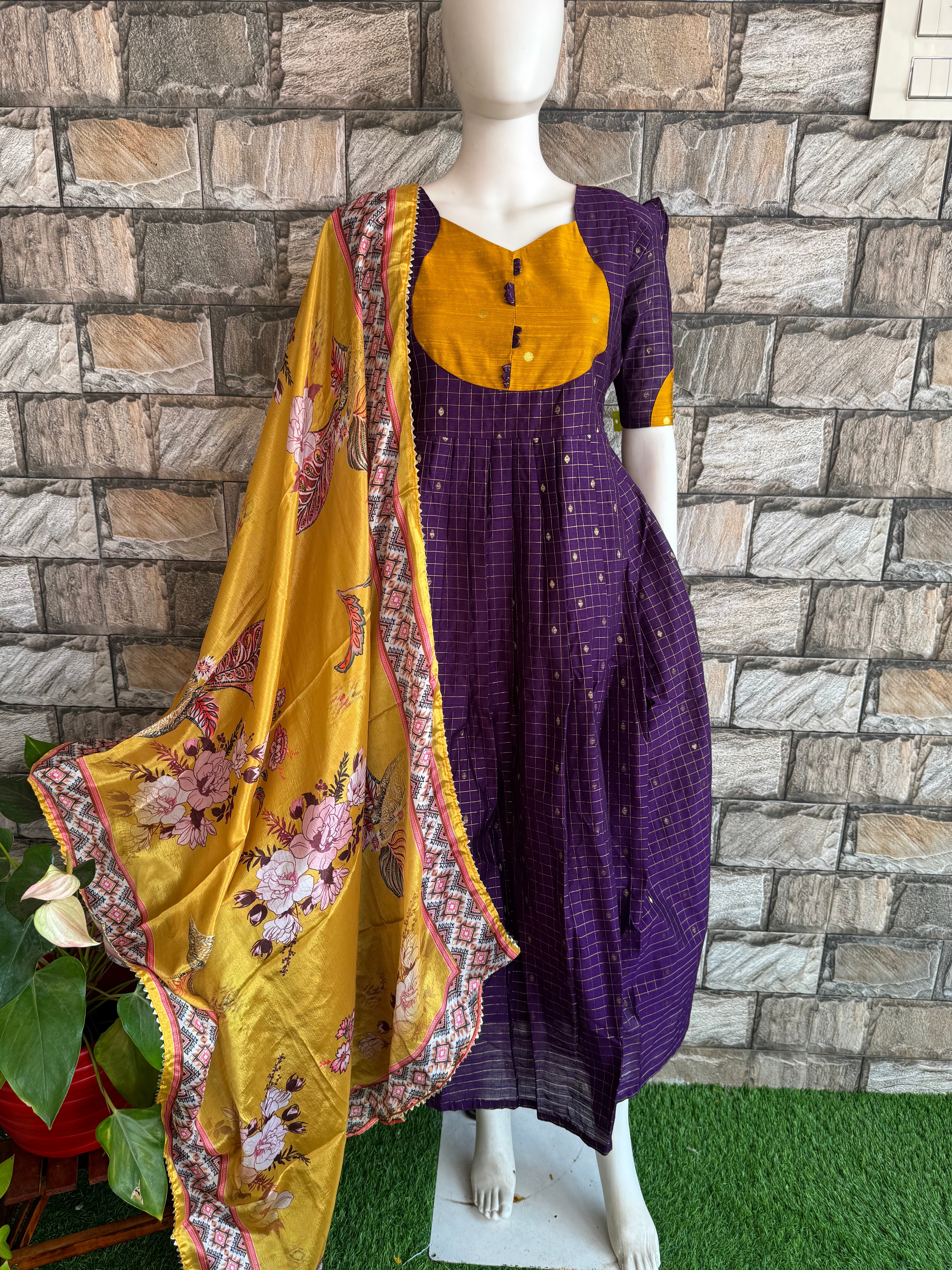 Chinnon Dupatta Yellow