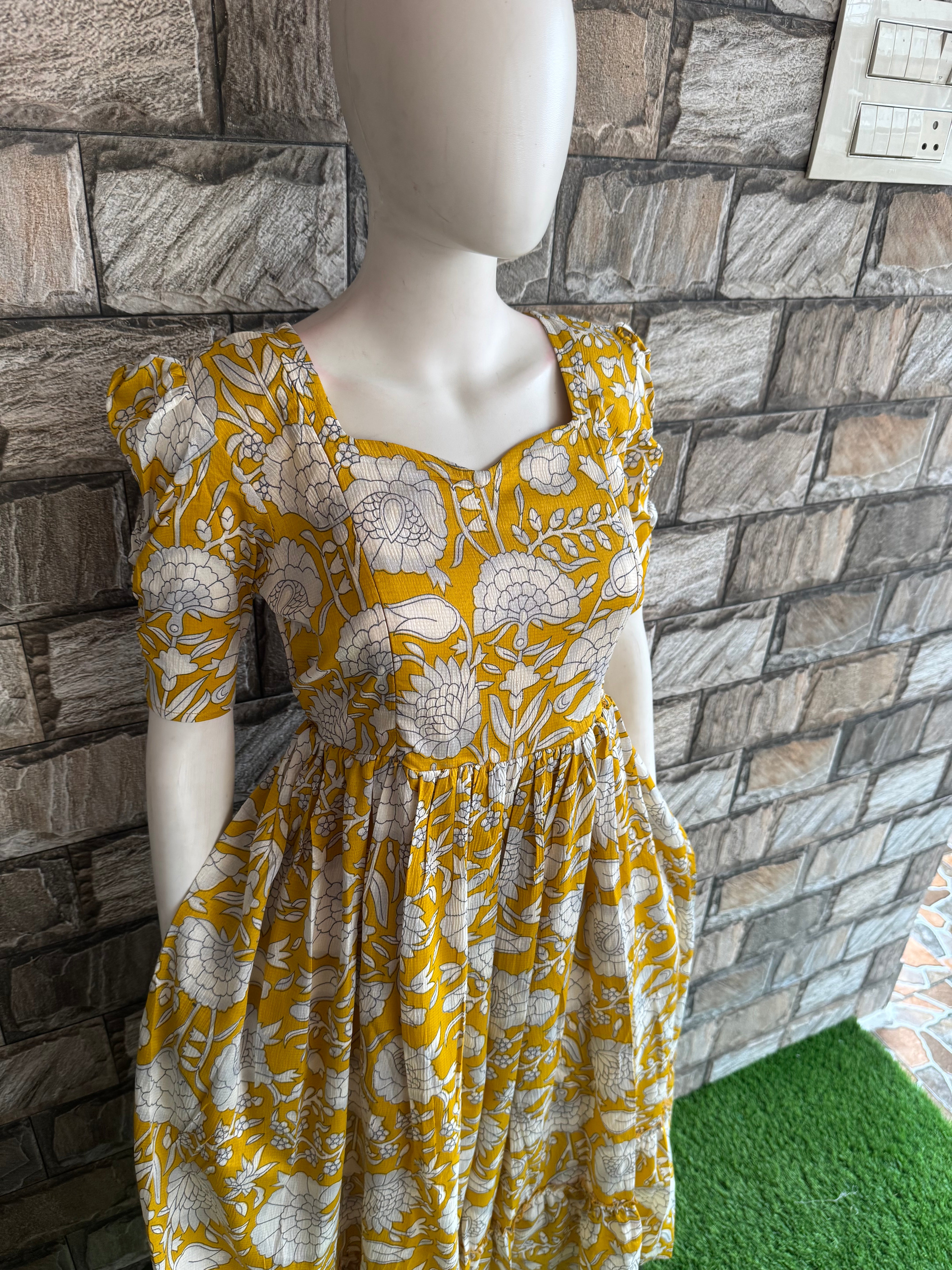 Manjal - Floral delta maternity maxi