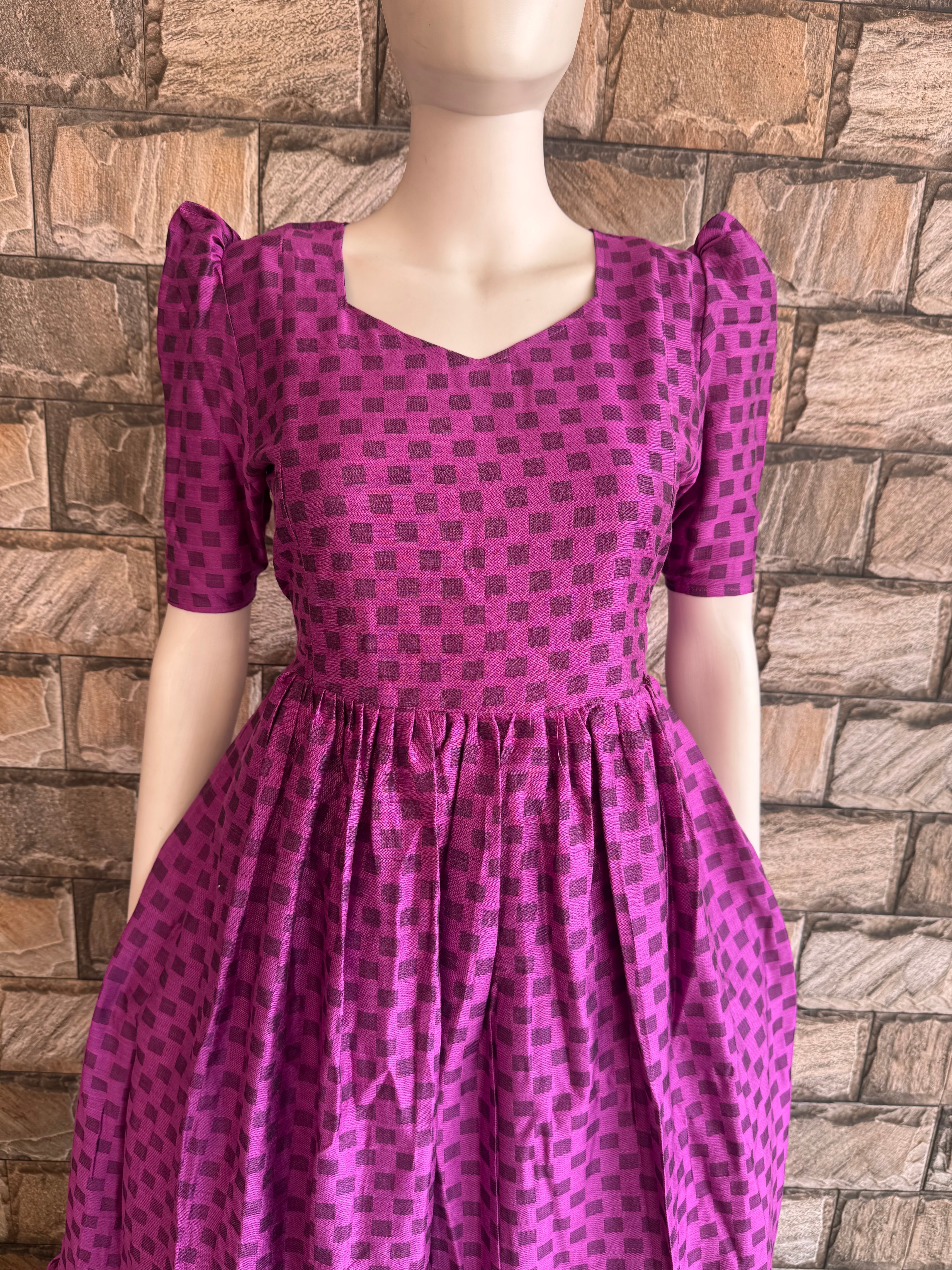 Purple checked square