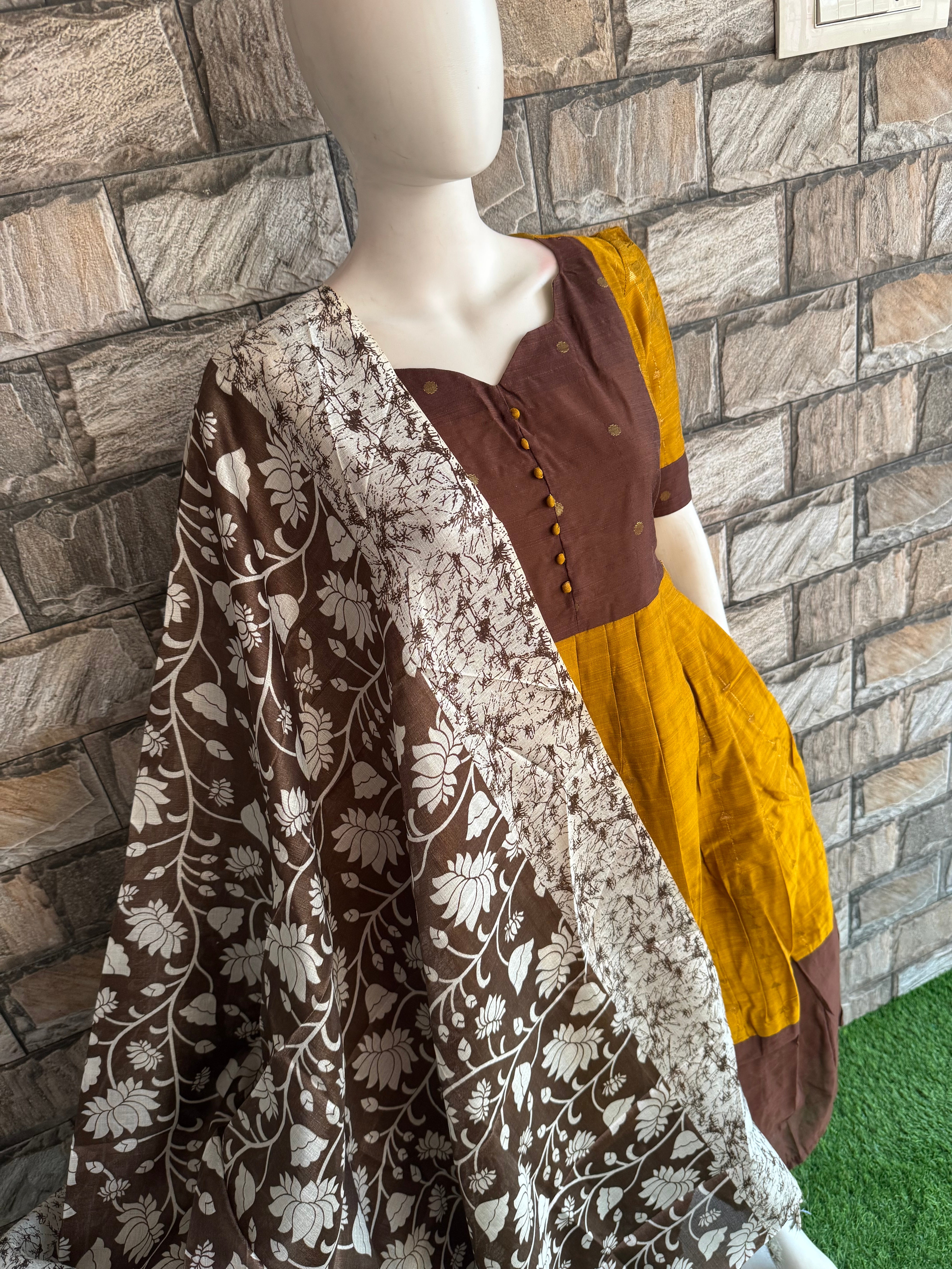 Brown poly Khadhi Dupatta