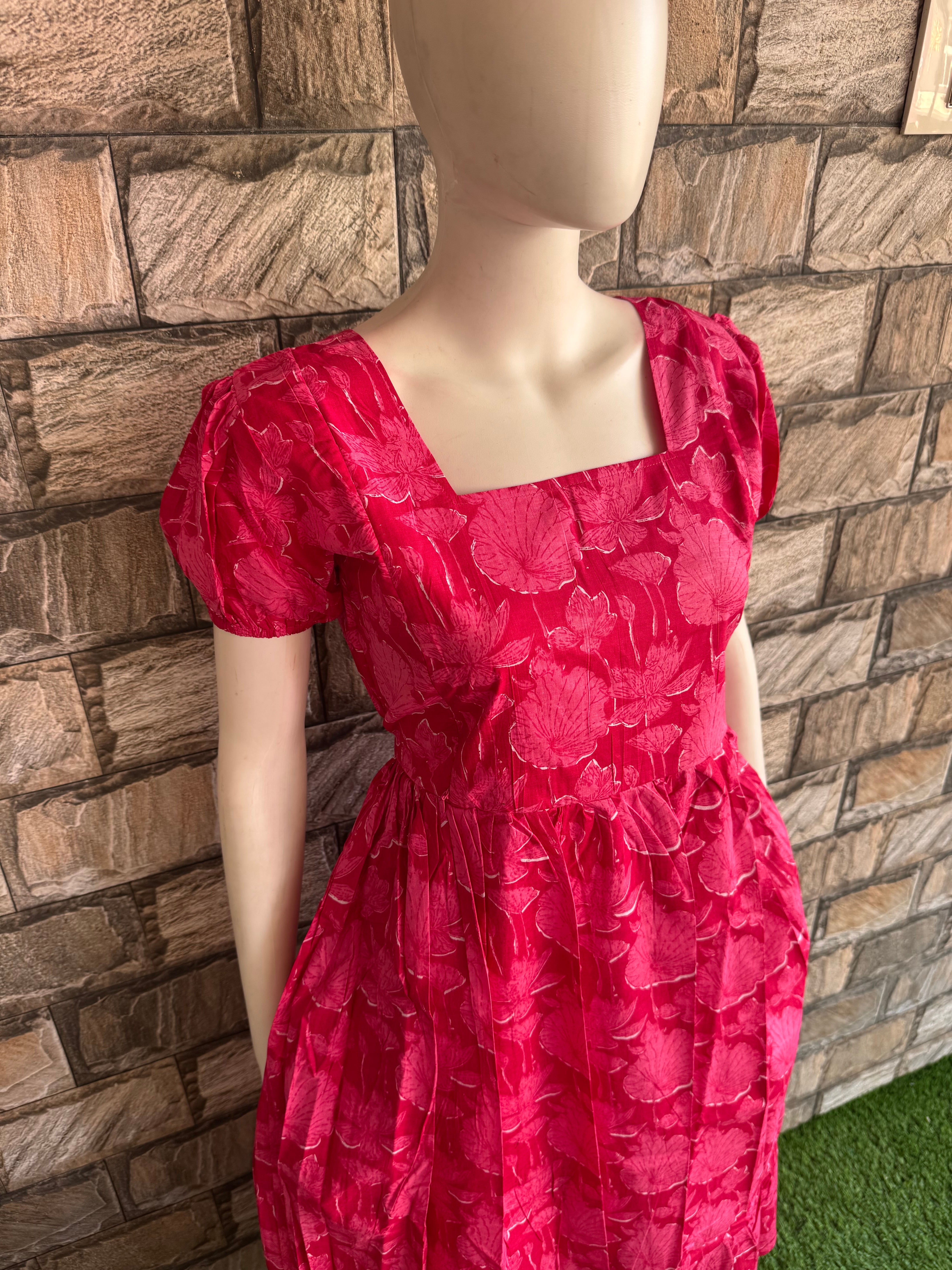 Pink shade Cotton Maxi - Leaf