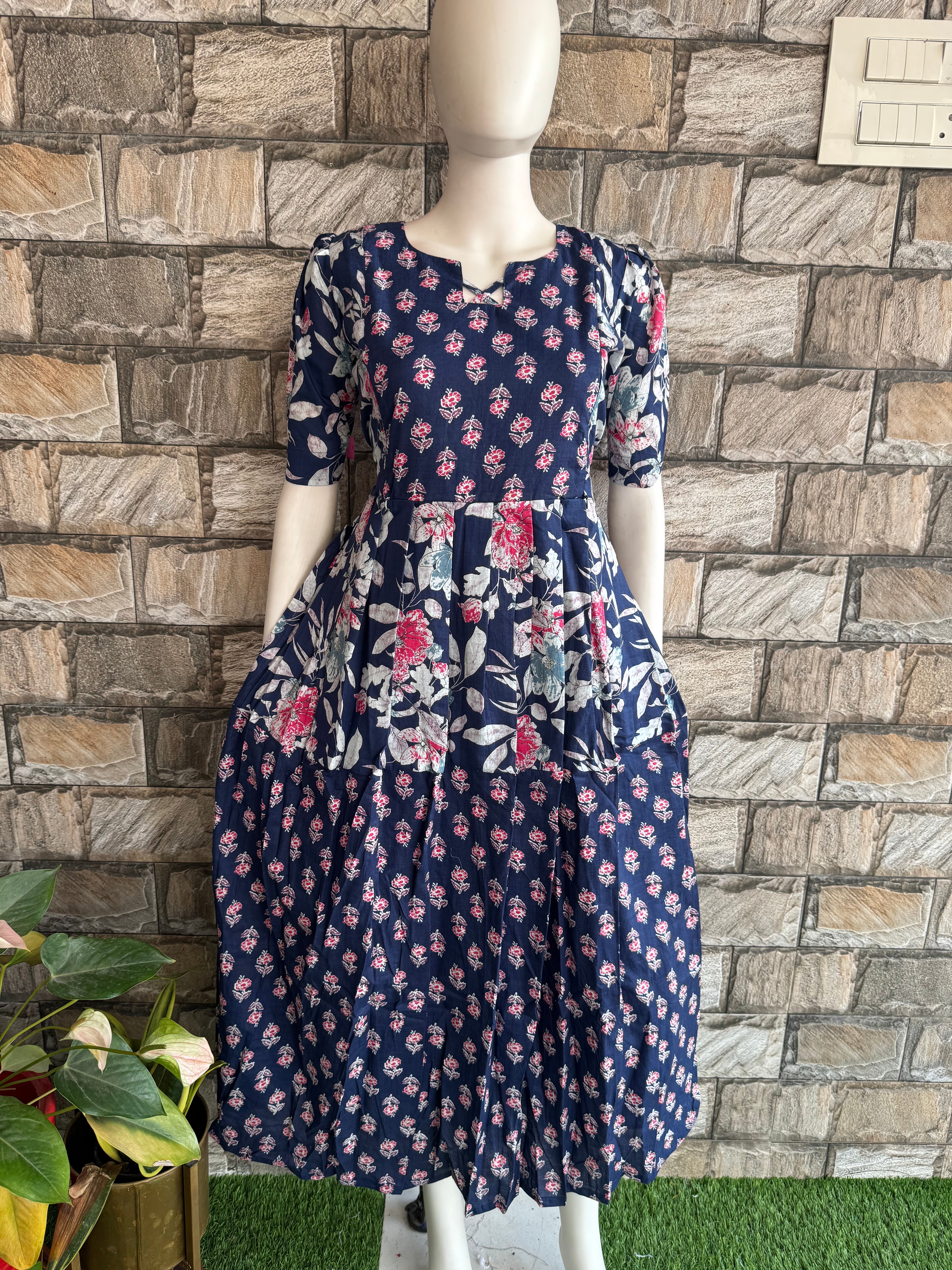 Pale Ujjala Garland floral Maternity maxi