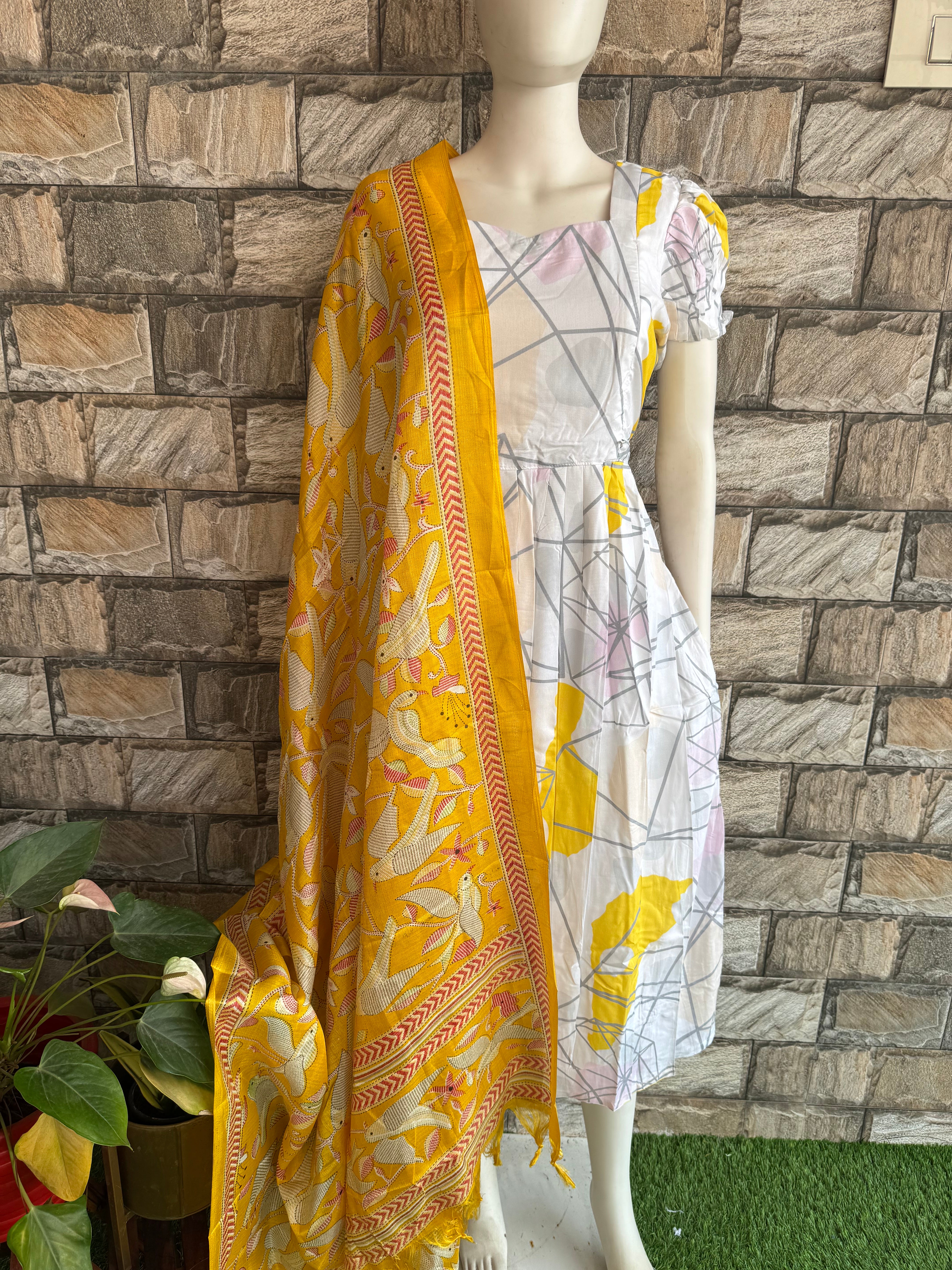 Yellow poly khadhi dupatta