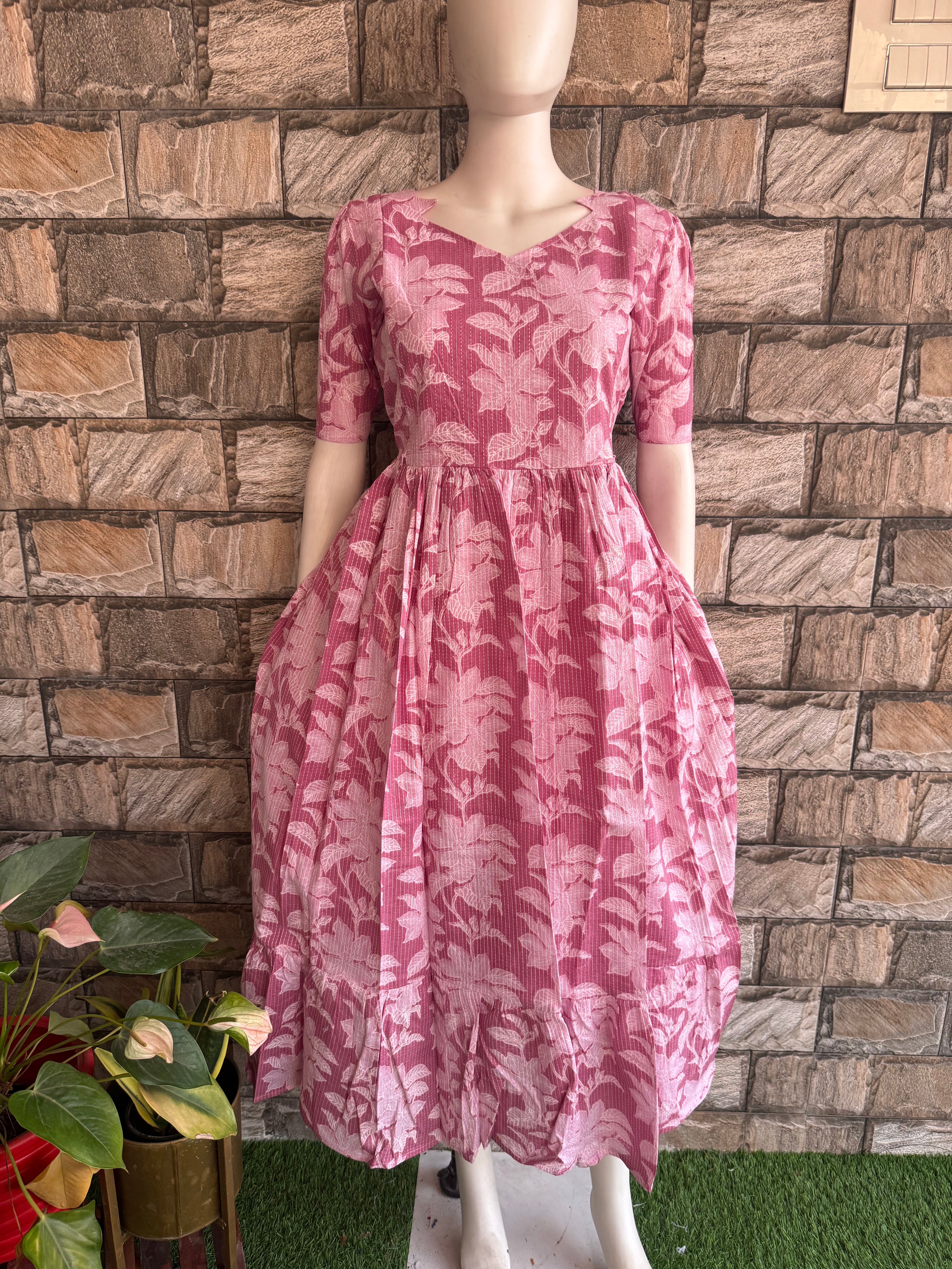 Onion peel pink Shade Maternity maxi
