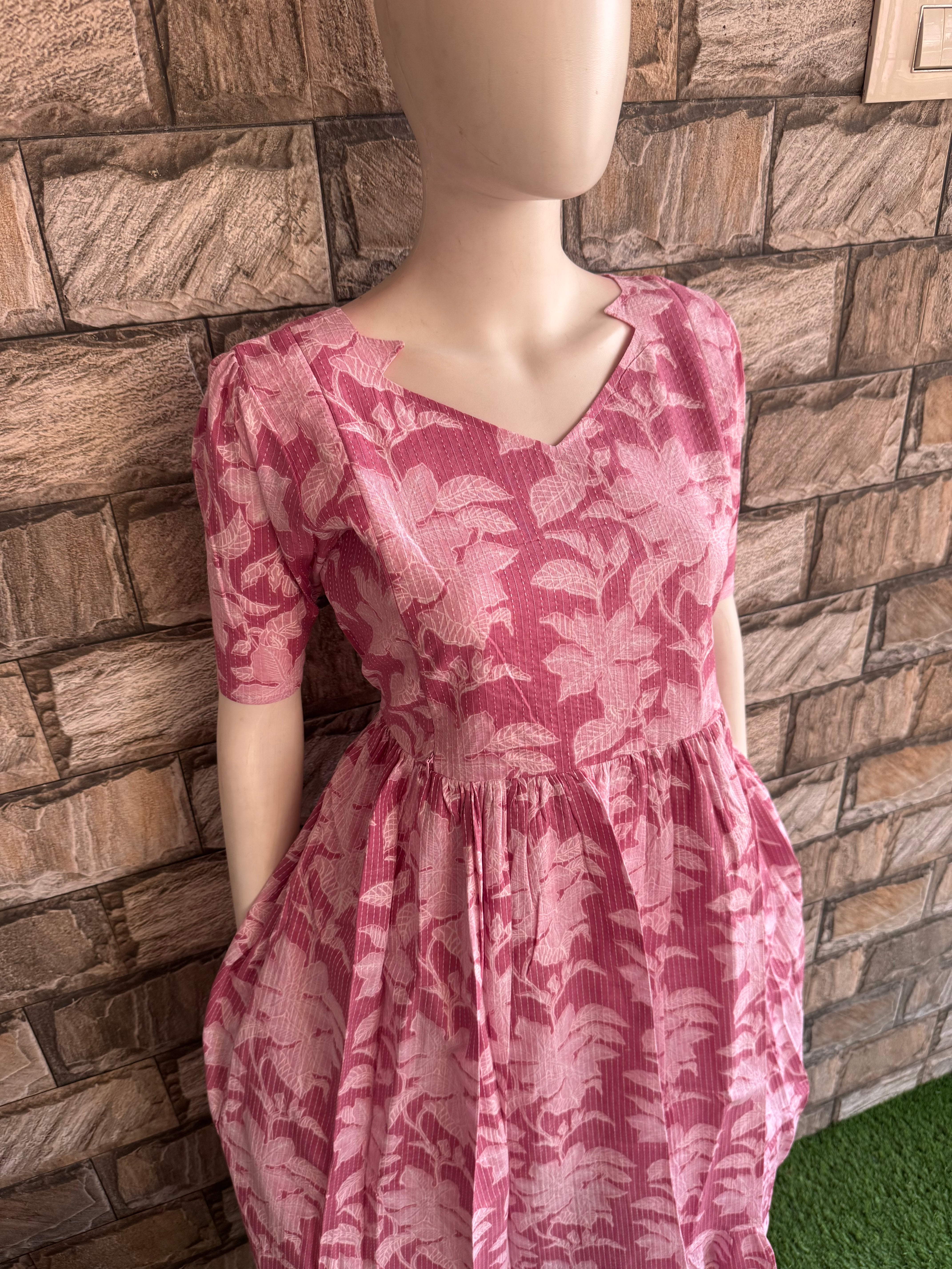 Onion peel pink Shade Maternity maxi