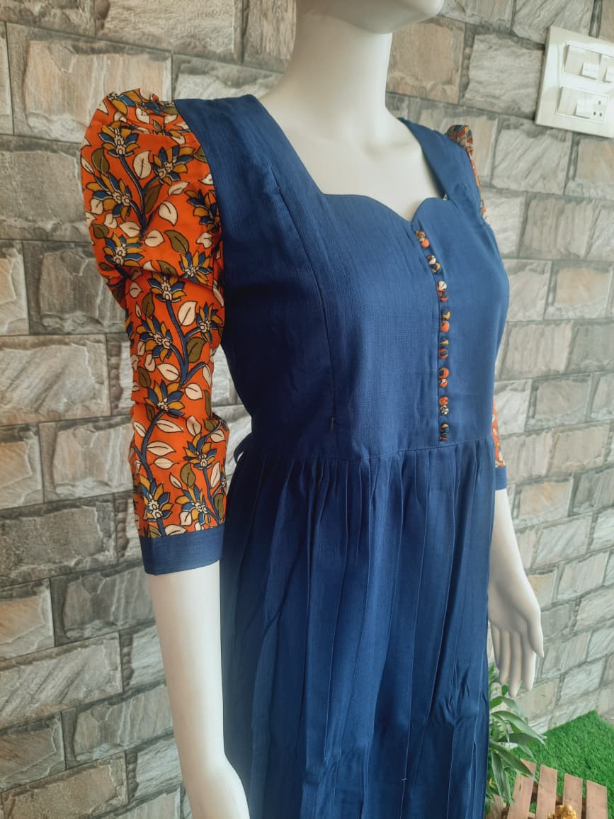 Royal blue 3/4 seelve