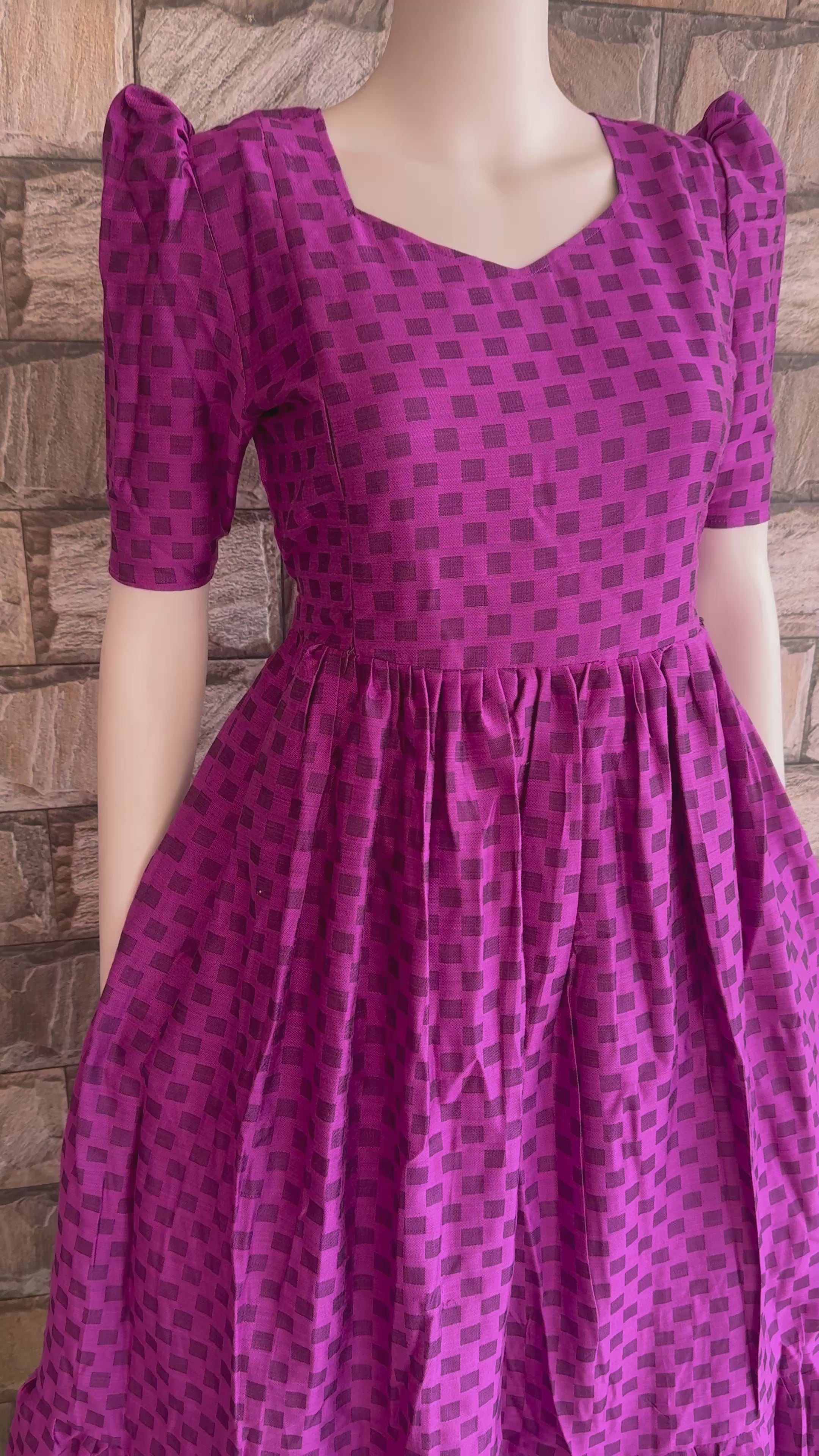 Purple checked square