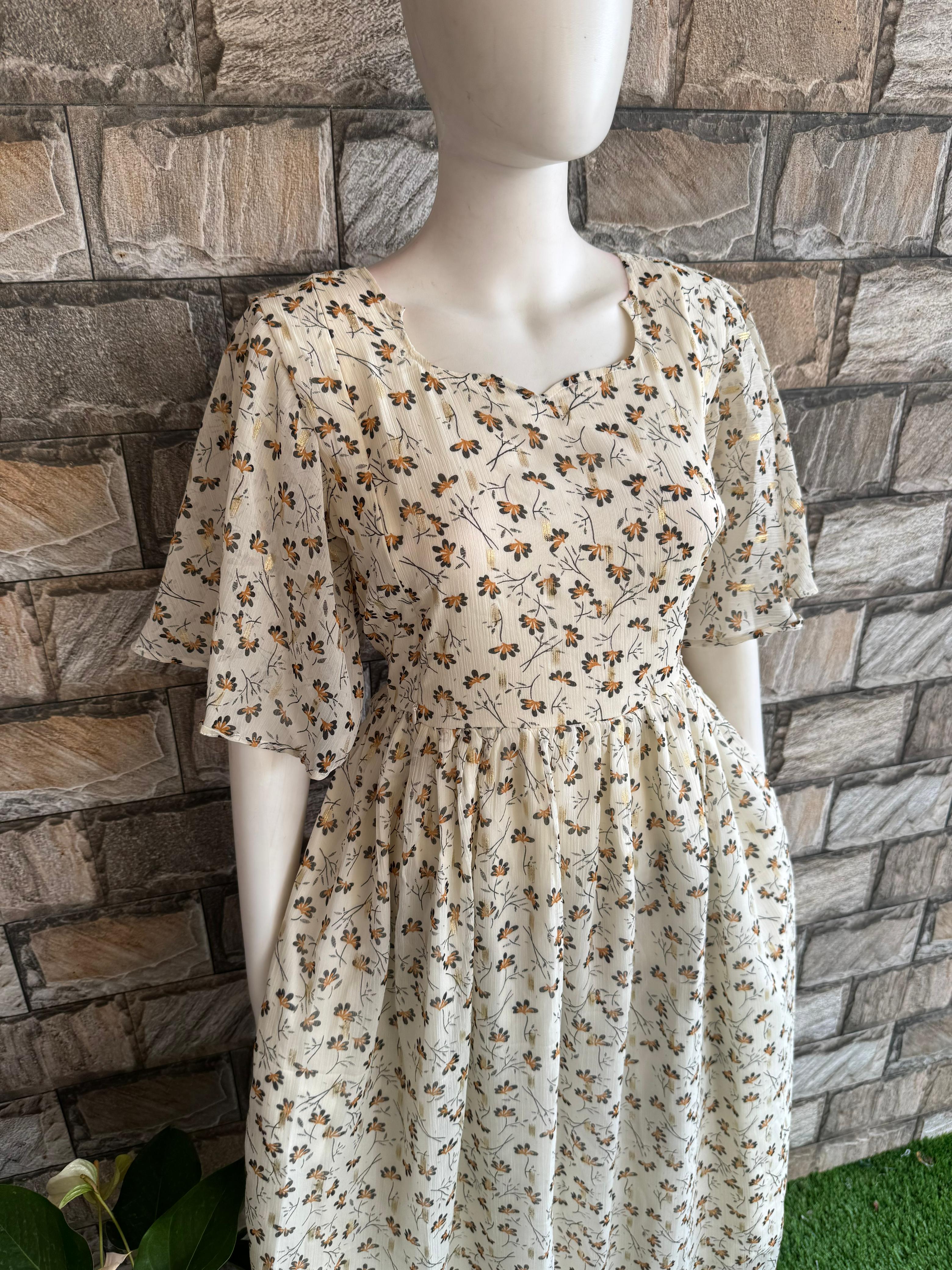 Half white chiffon maxi CF111