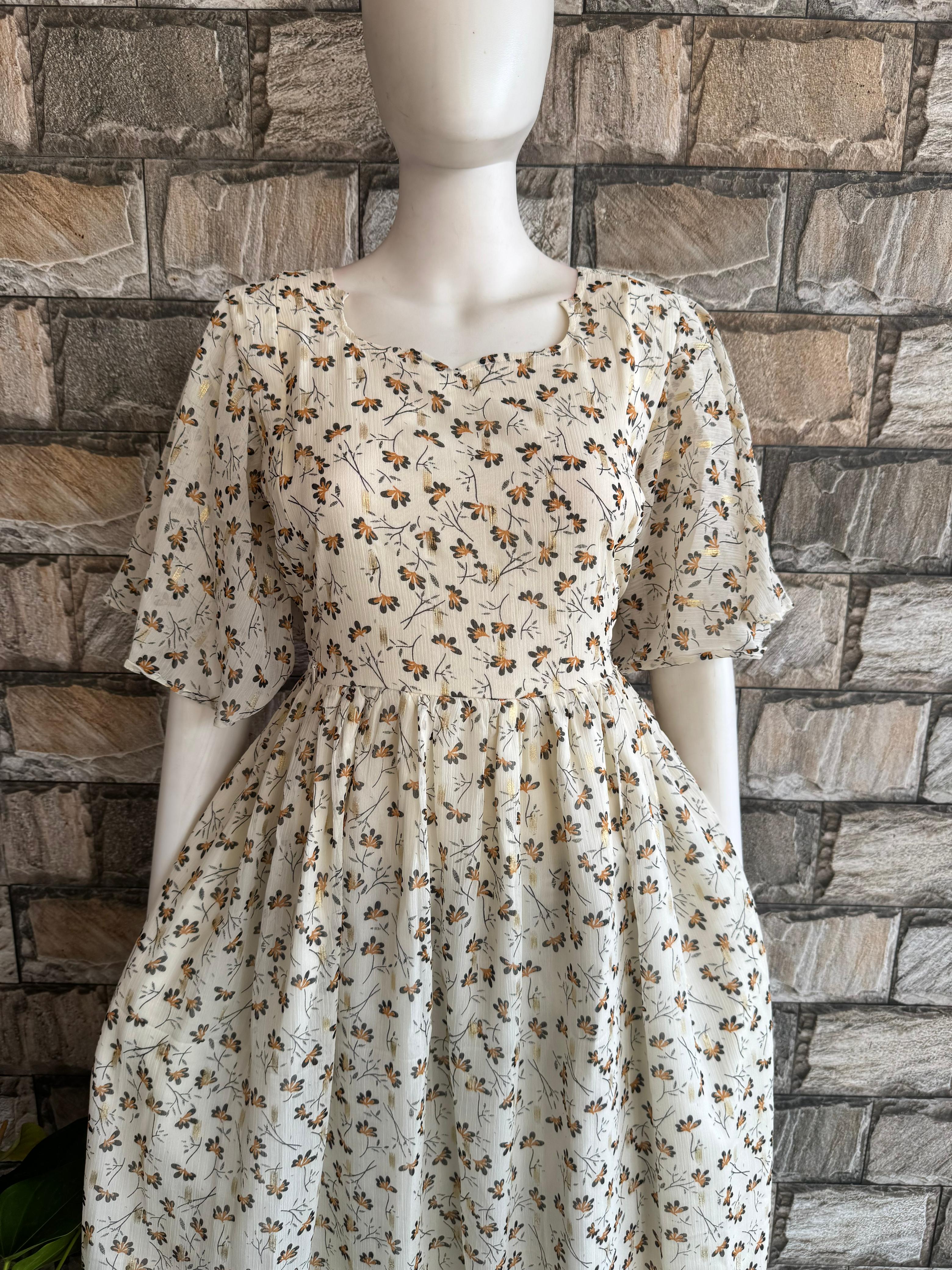 Half white chiffon maxi CF111